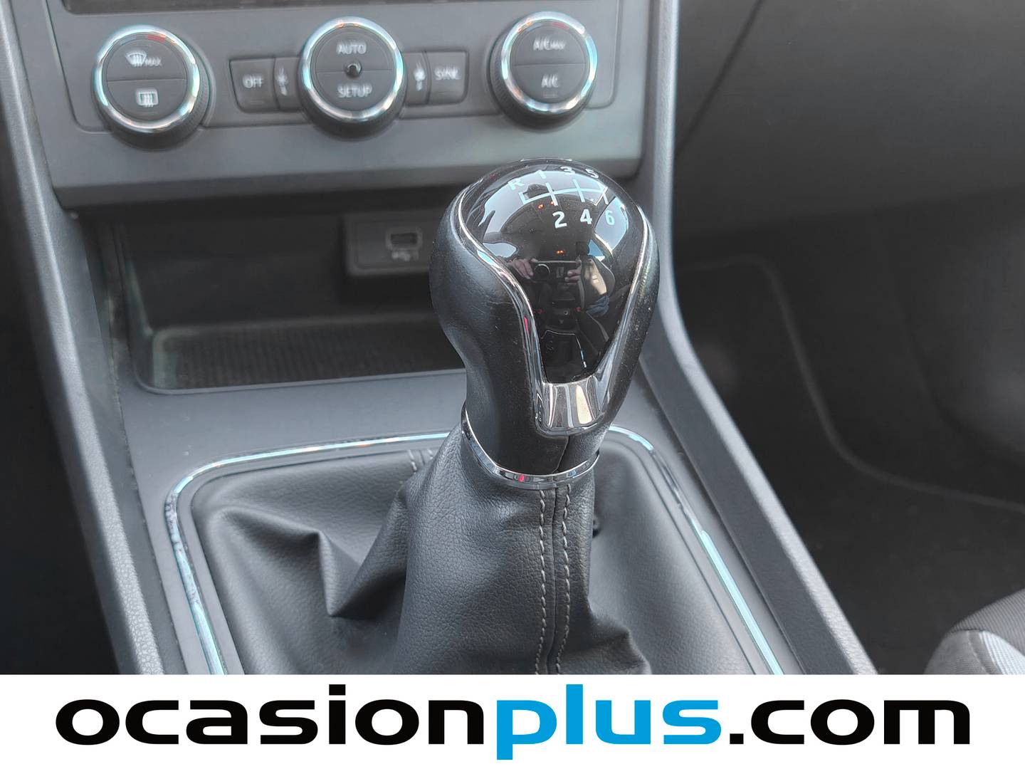 Seat León Seat León 1.2 TSI S&S Style Visio Nav (110 CV) de segunda mano