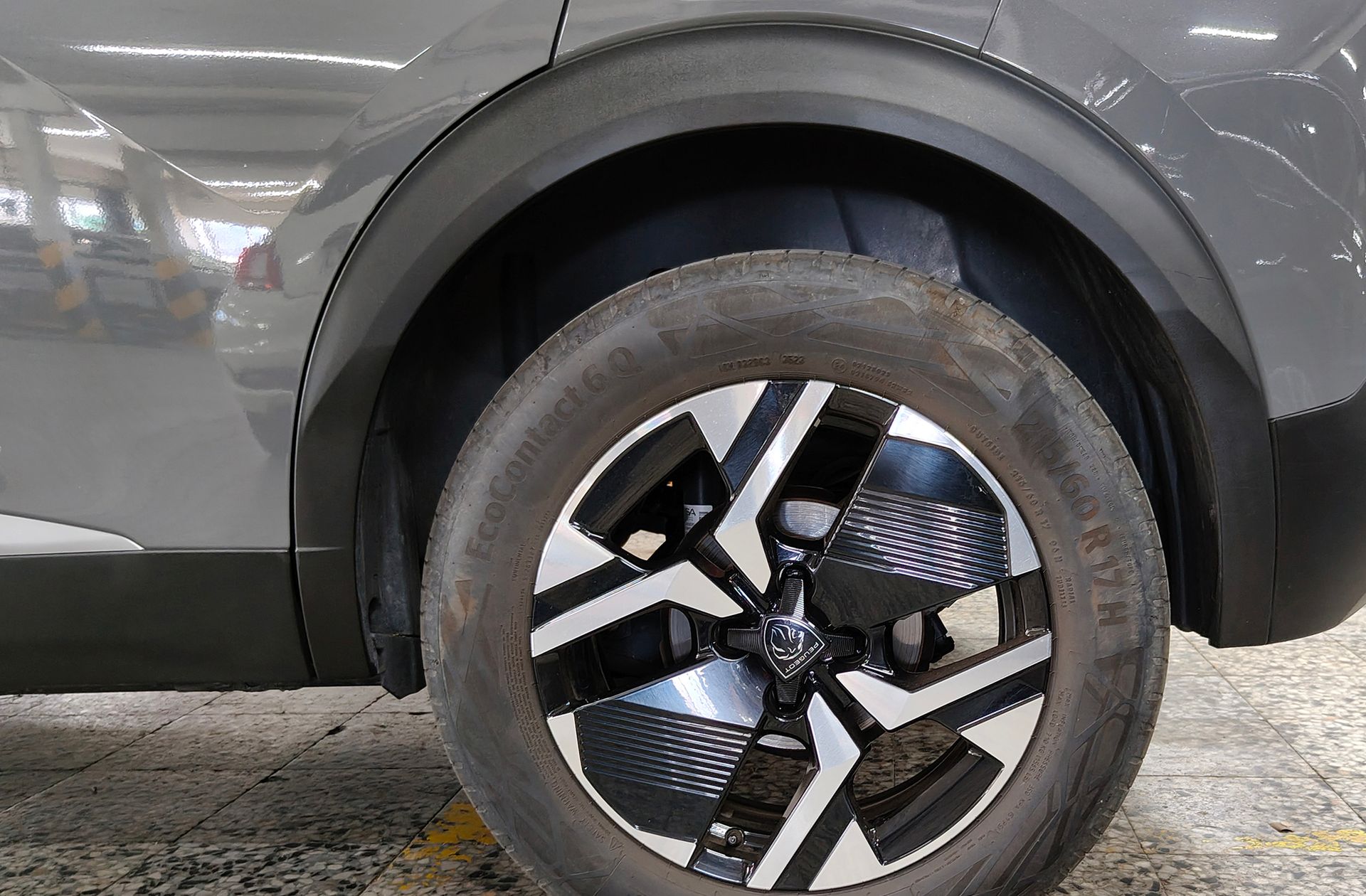 Peugeot 2008 PureTech 100 Allure - foto 46