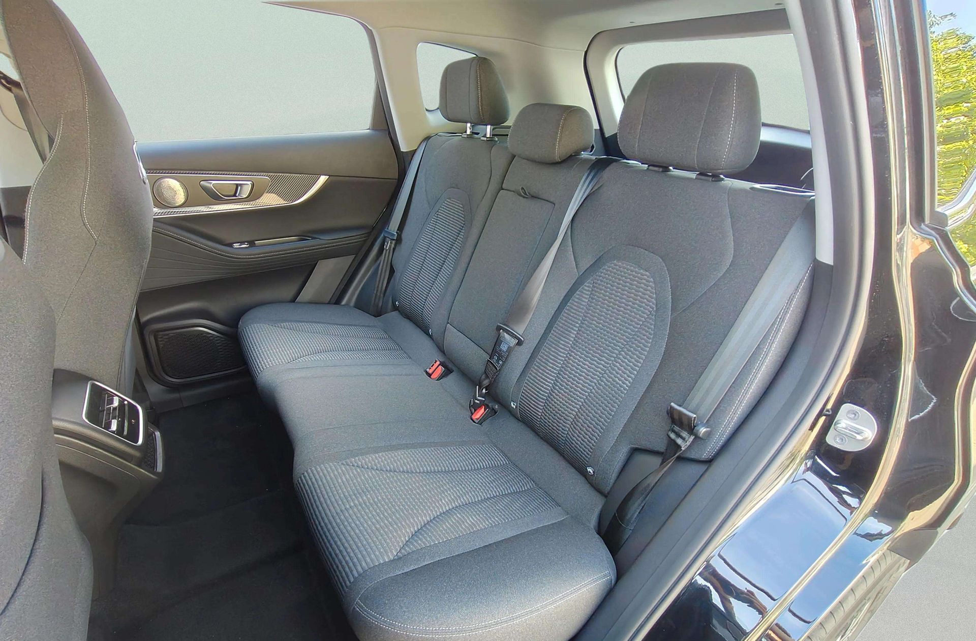 Ebro s700 1.6 T-GDi Comfort DCT - foto 11