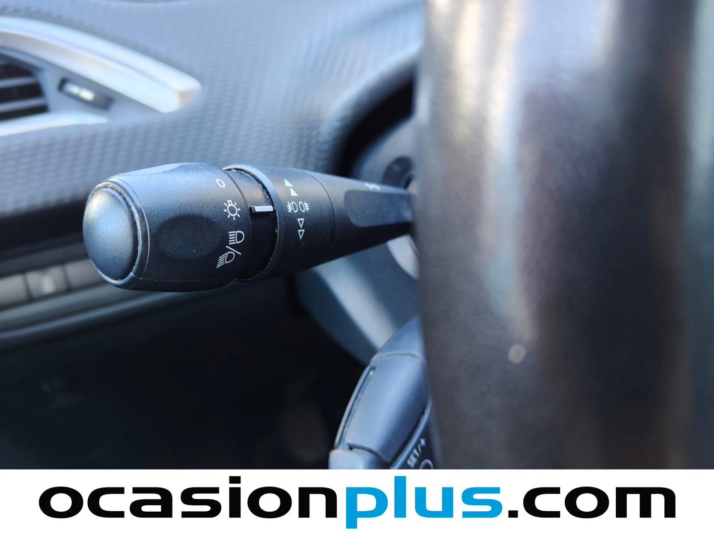 Peugeot 2008 Peugeot 2008 BlueHDi 100 S&S Active (100 CV) 2016