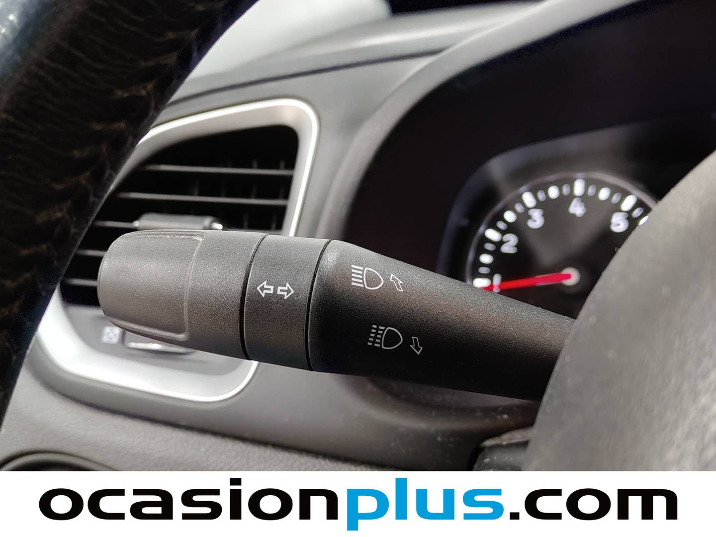 Foto Jeep Renegade Jeep Renegade 1.4 Multiair HP Longitude DDCT 4X2 (140 CV)