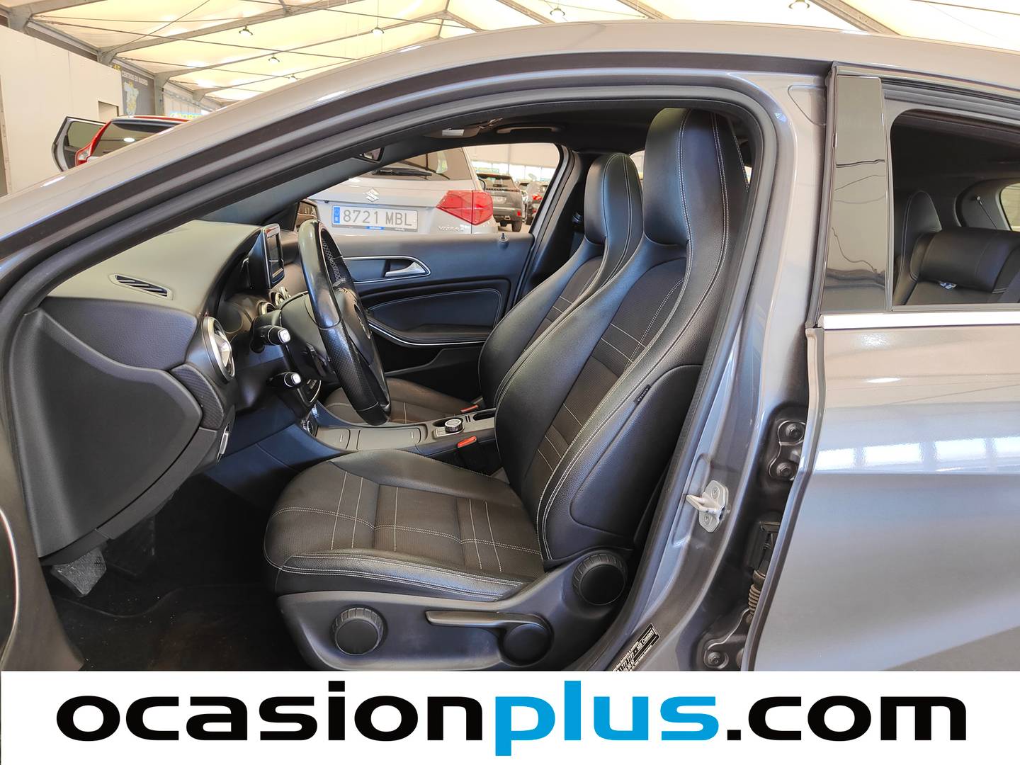 Foto asientos delanteros Mercedes Clase A Mercedes-Benz Clase A 180 CDI Urban (109 CV)