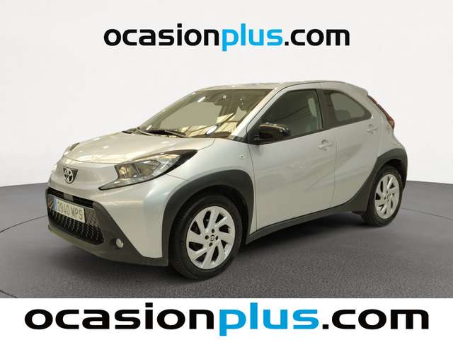 Toyota Aygo X Cross 1.0 VVT-I Play (72 CV) de segunda mano