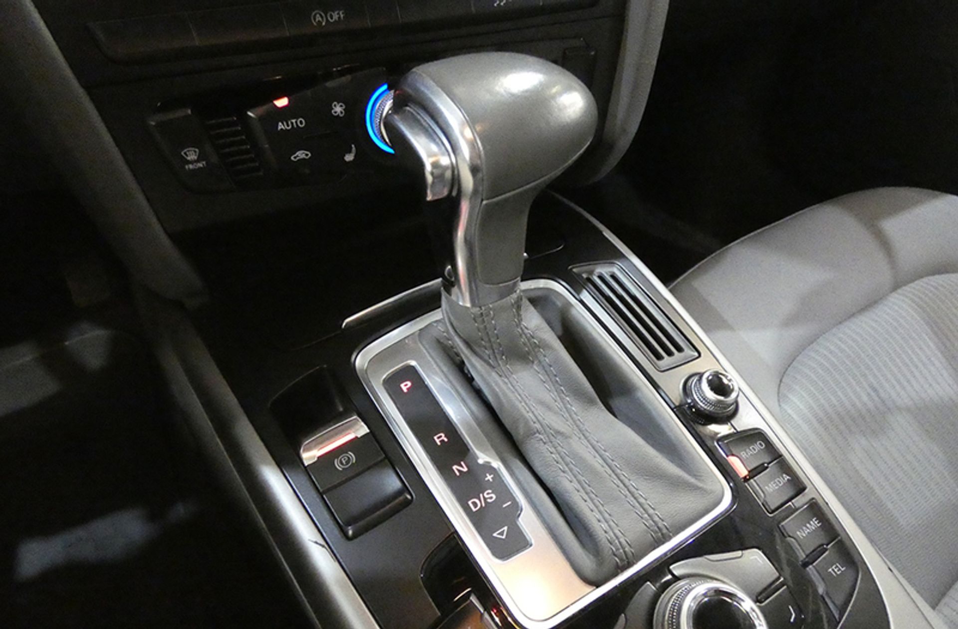 Audi A4 Avant 2.0 TDI multitronic - foto 5