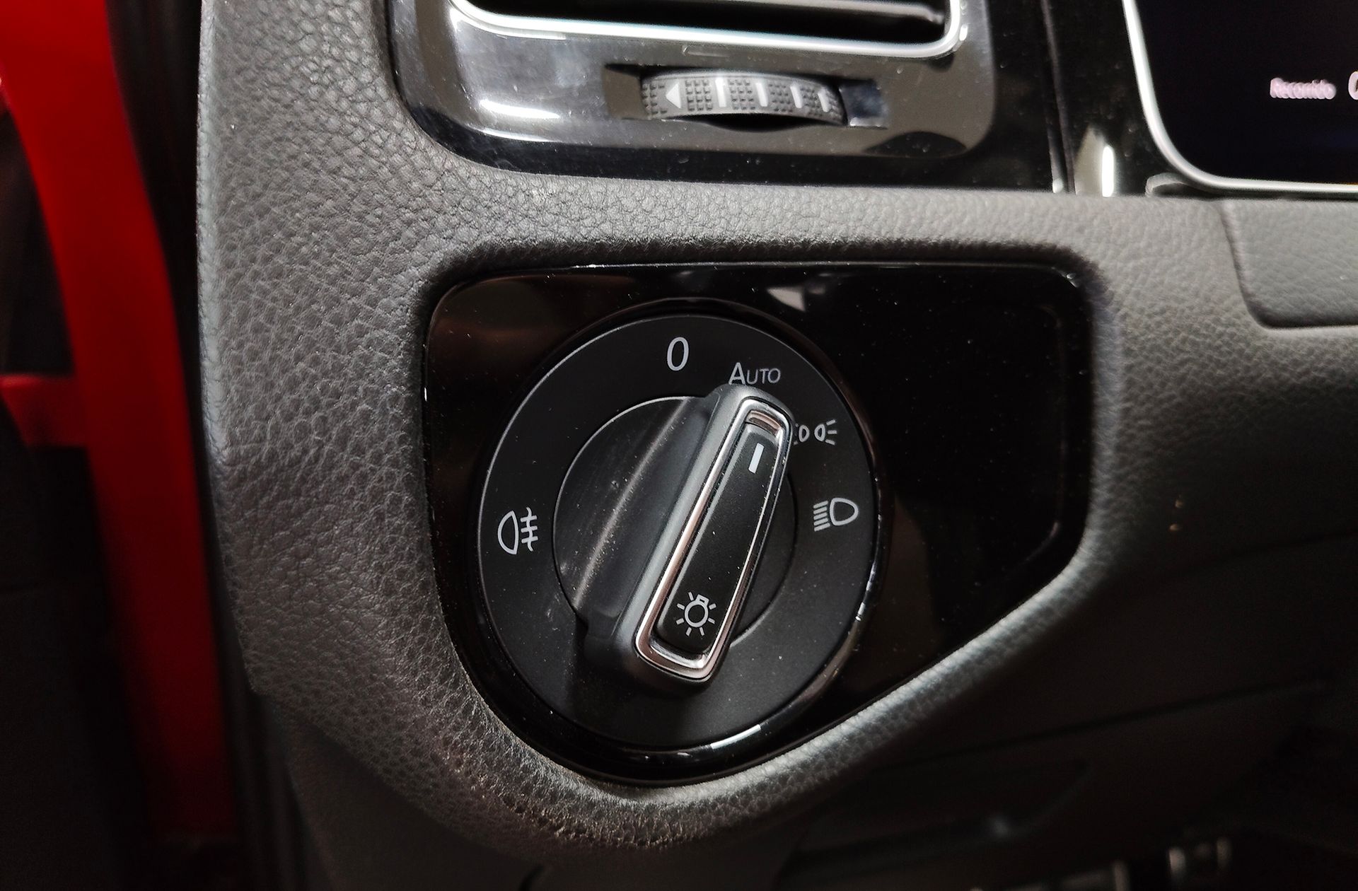 Volkswagen Golf GTI Performance 2.0 TSI DSG - foto 13