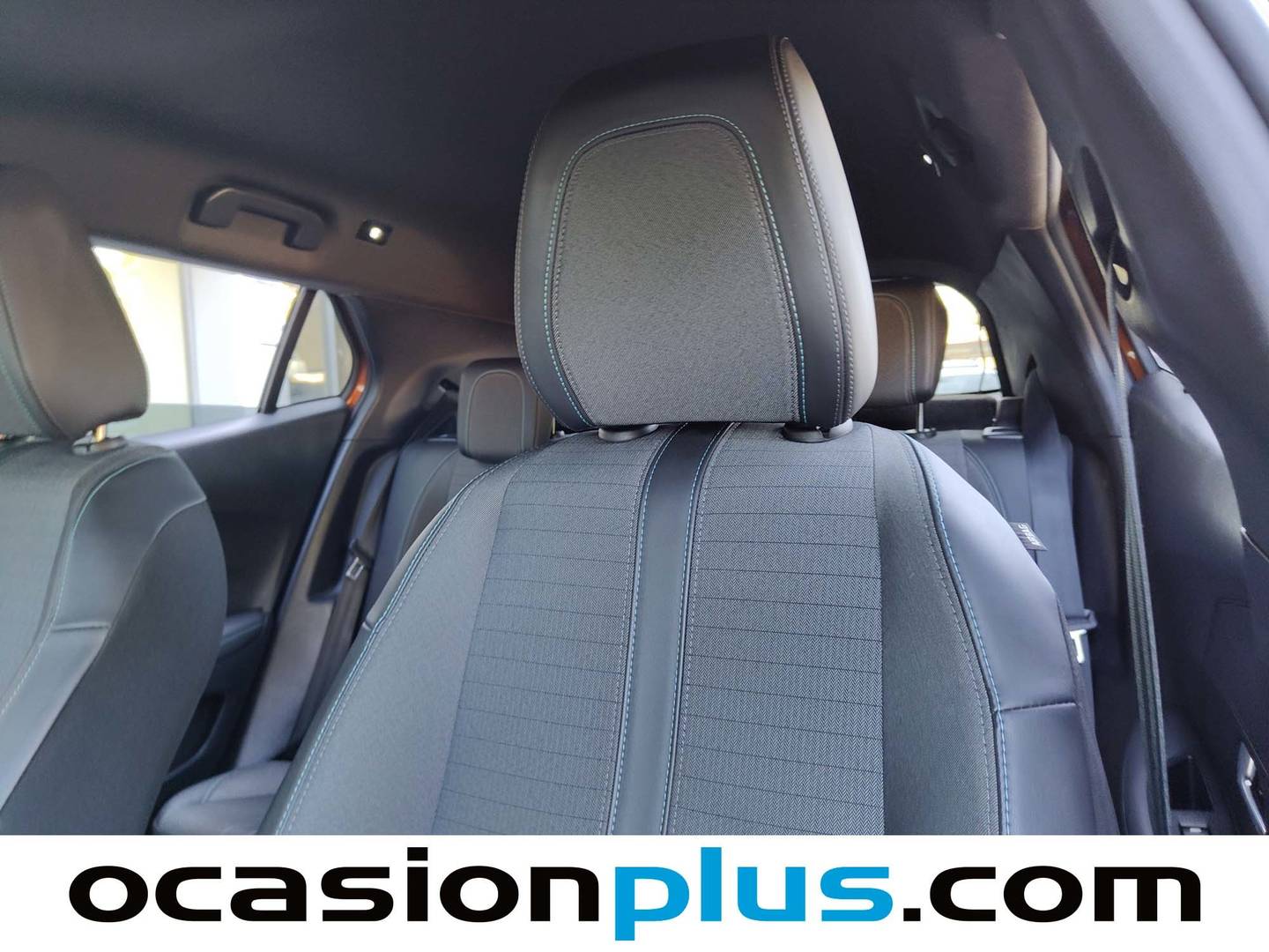 Foto Peugeot 2008 Peugeot 2008 PureTech 130 S&S Allure Pack  (130 CV)