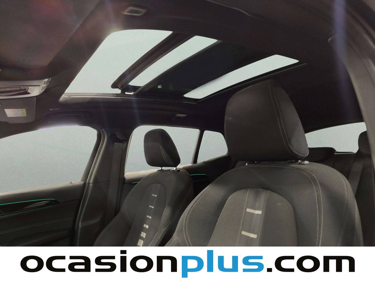 Extras y acabados del BMW X2 BMW X2 sDrive18i (140 CV)