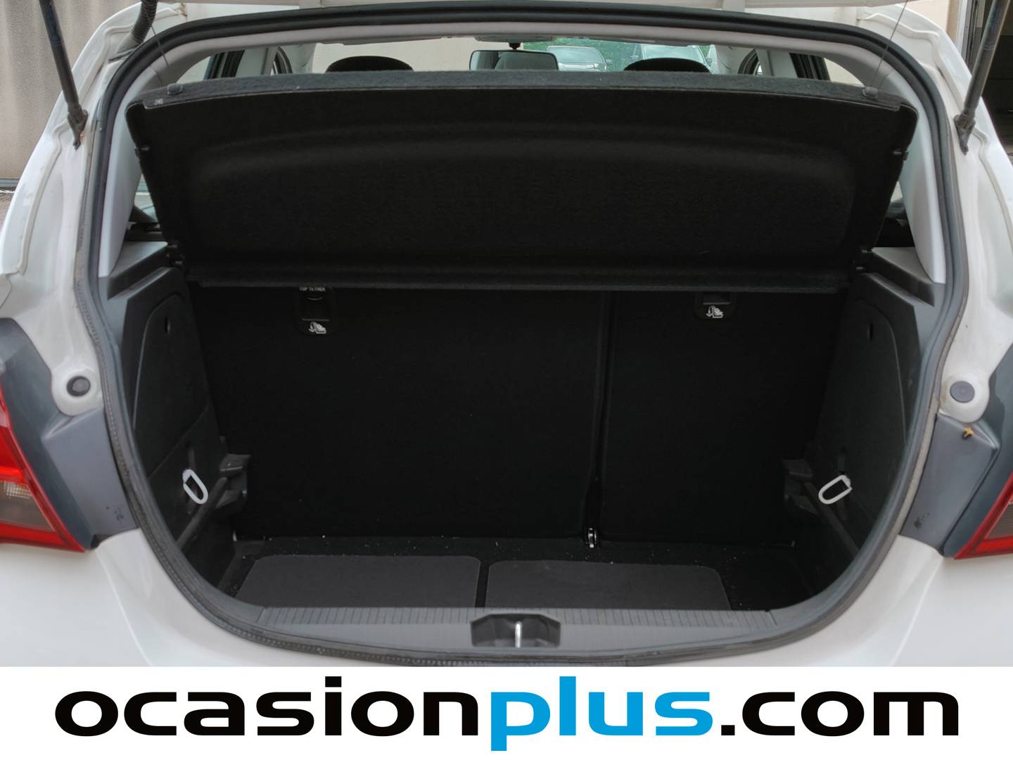 Fotos maletero Opel Corsa Opel Corsa 1.4 GLP Selective (90 CV)