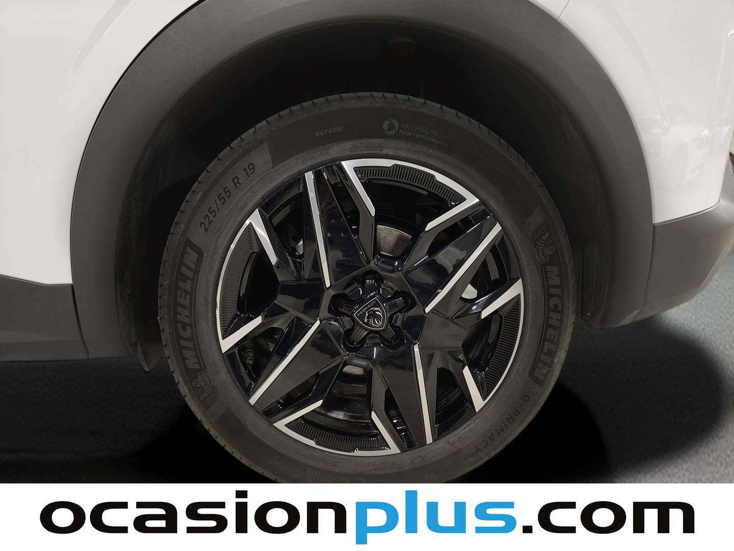 Peugeot 3008 Peugeot 3008 Hybrid 145 Allure eDCS6 (145 CV) 2026