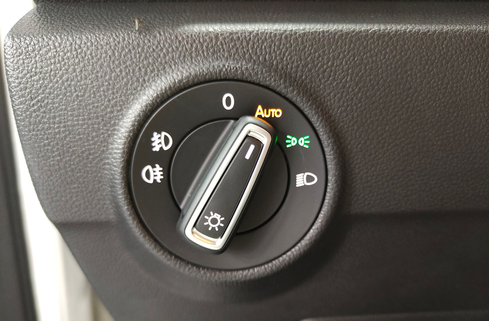Volkswagen T-Roc Advance 1.5 TSI DSG - foto 33