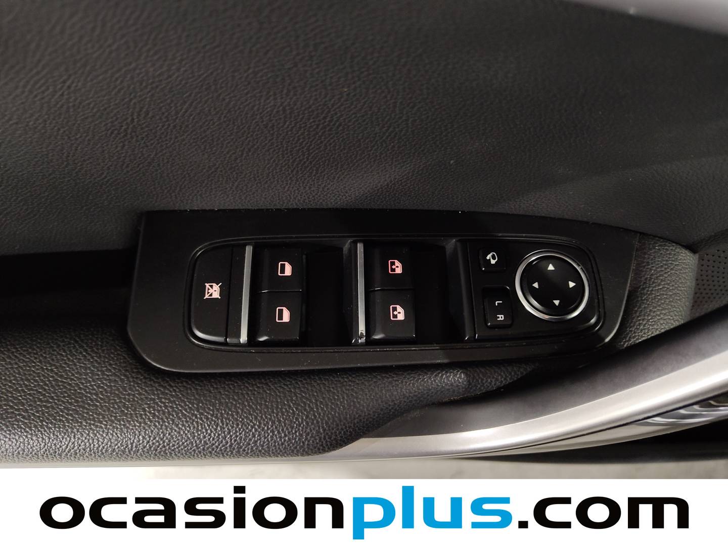 Foto KIA Ceed Tourer Kia Ceed Tourer 1.6 GDi PHEV eDrive Auto (141 CV)