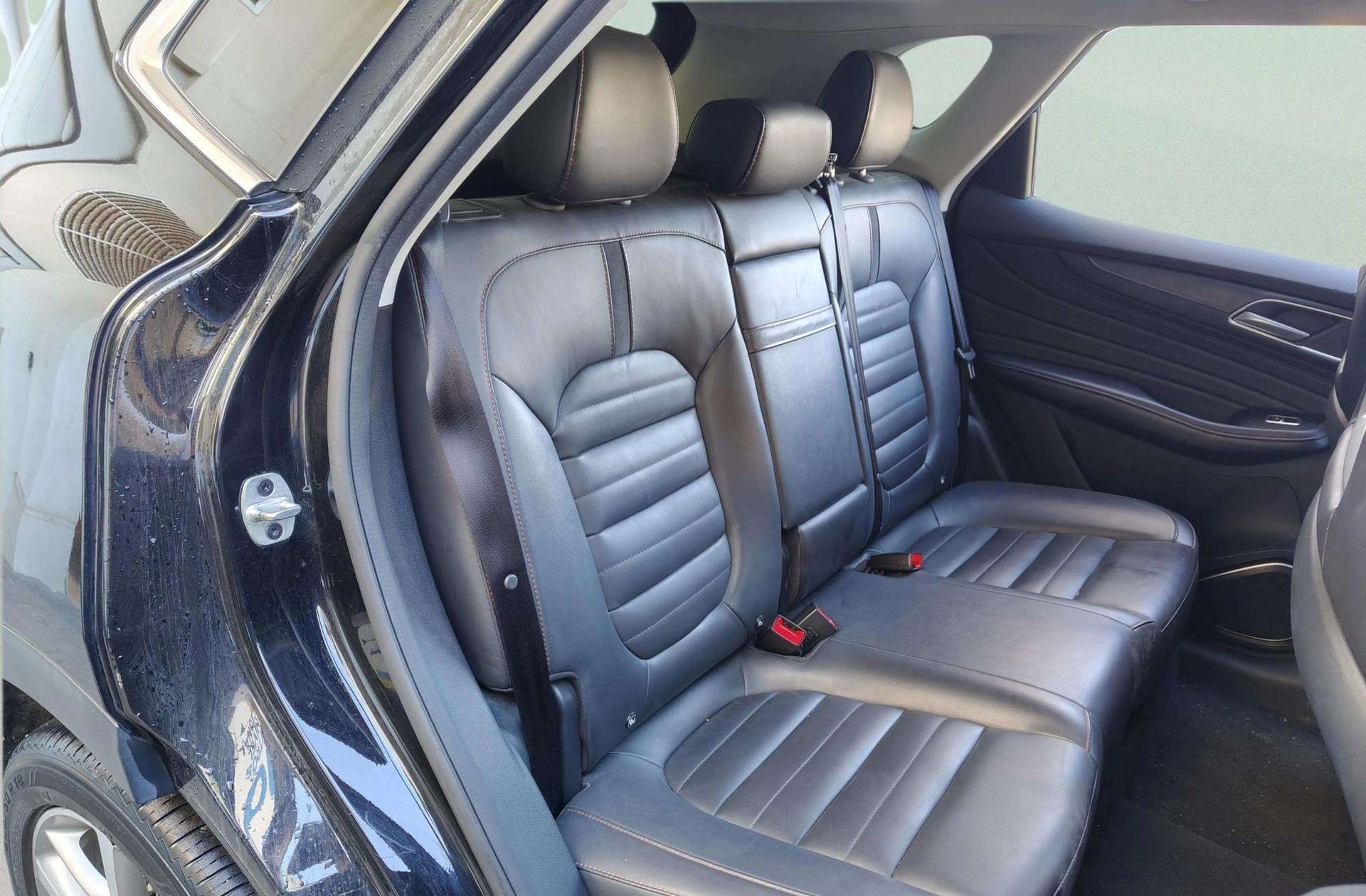 MG EHS 1.5 T-GDi PHEV Luxury - foto 17