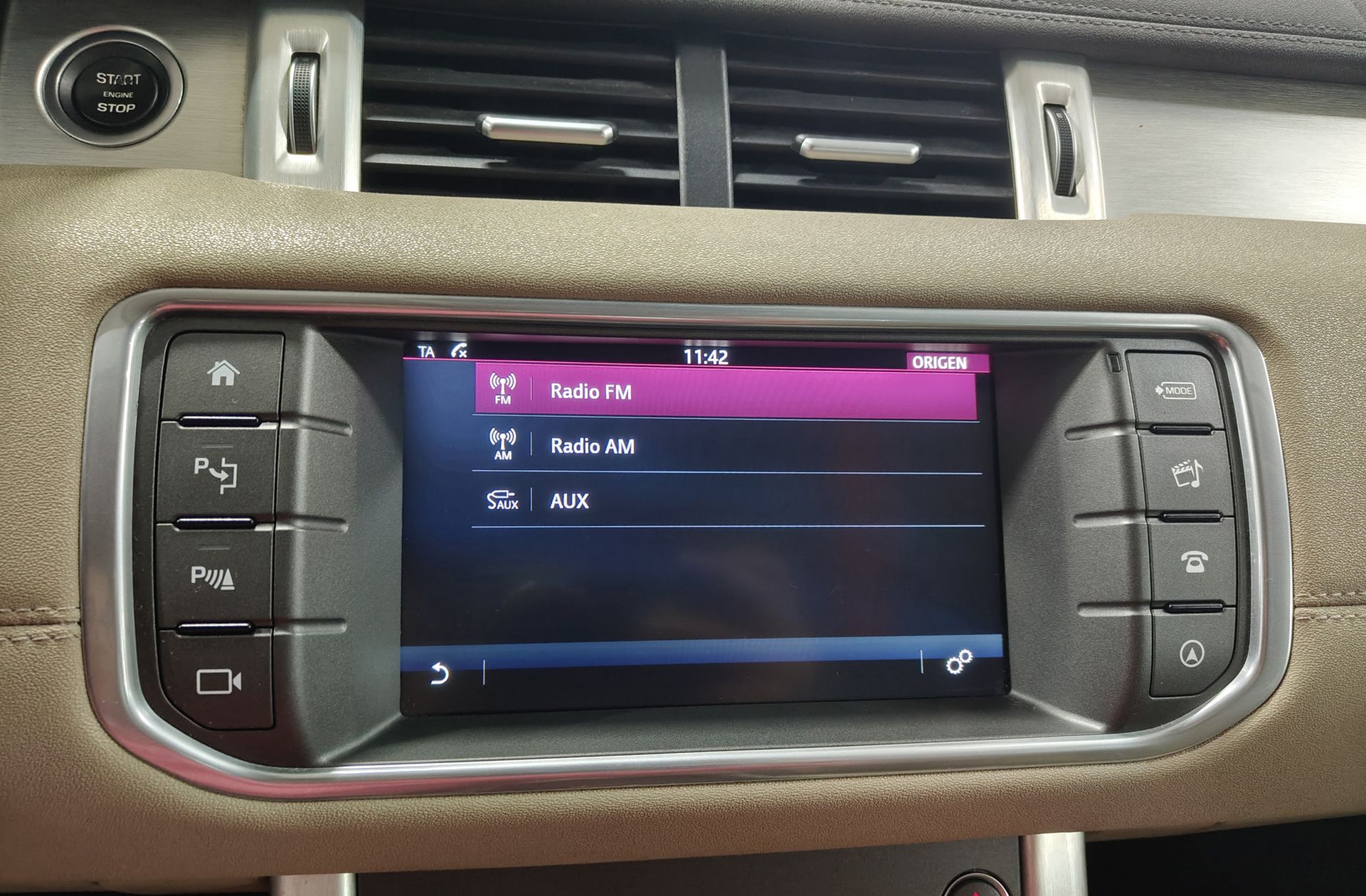 Land Rover Range Rover Evoque 2.0L TD4 SE 4x4 - foto 35