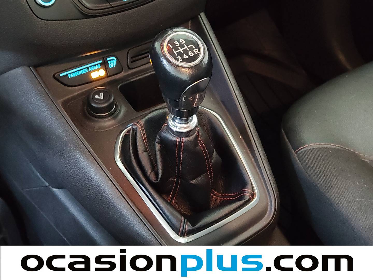 Ford Tourneo Courier Ford Tourneo Courier 1.0 EcoBoost Sport (100 CV) de segunda mano