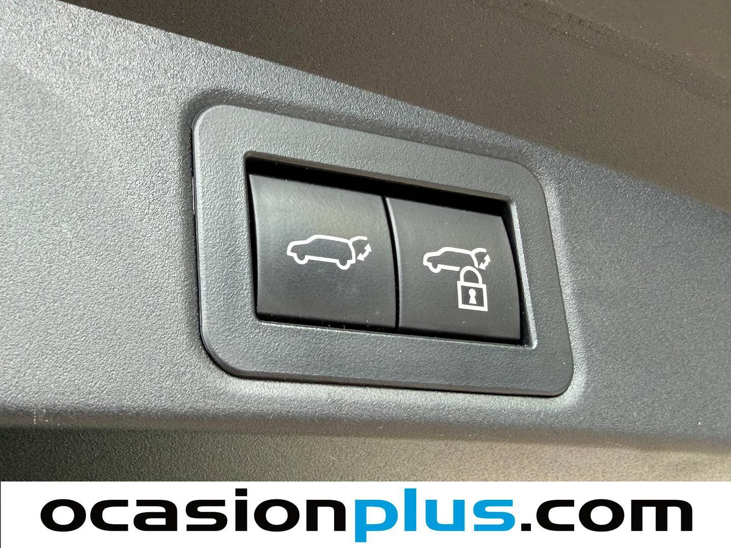 Accesorios del Toyota Corolla Toyota Corolla 200H Touring Sports GR-Sport (196 CV)