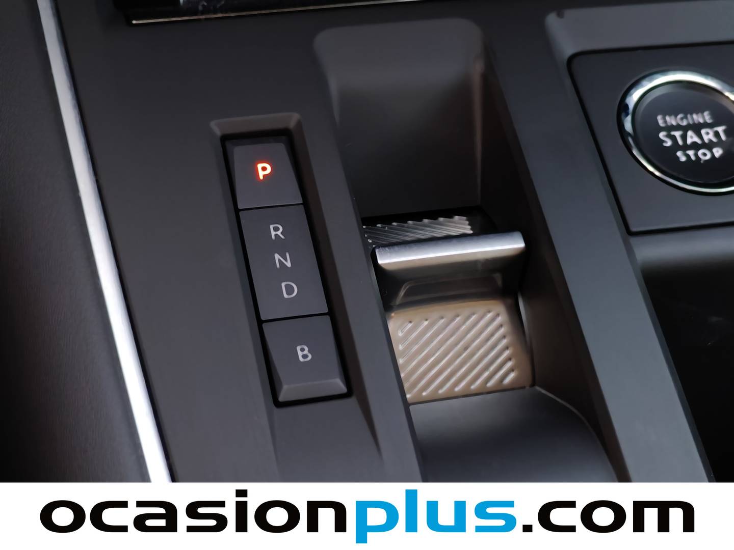 Foto Citroën C5 Aircross Citroen C5 Aircross Plug-in Hybrid 180 Plus e-EAT8 (180 CV)