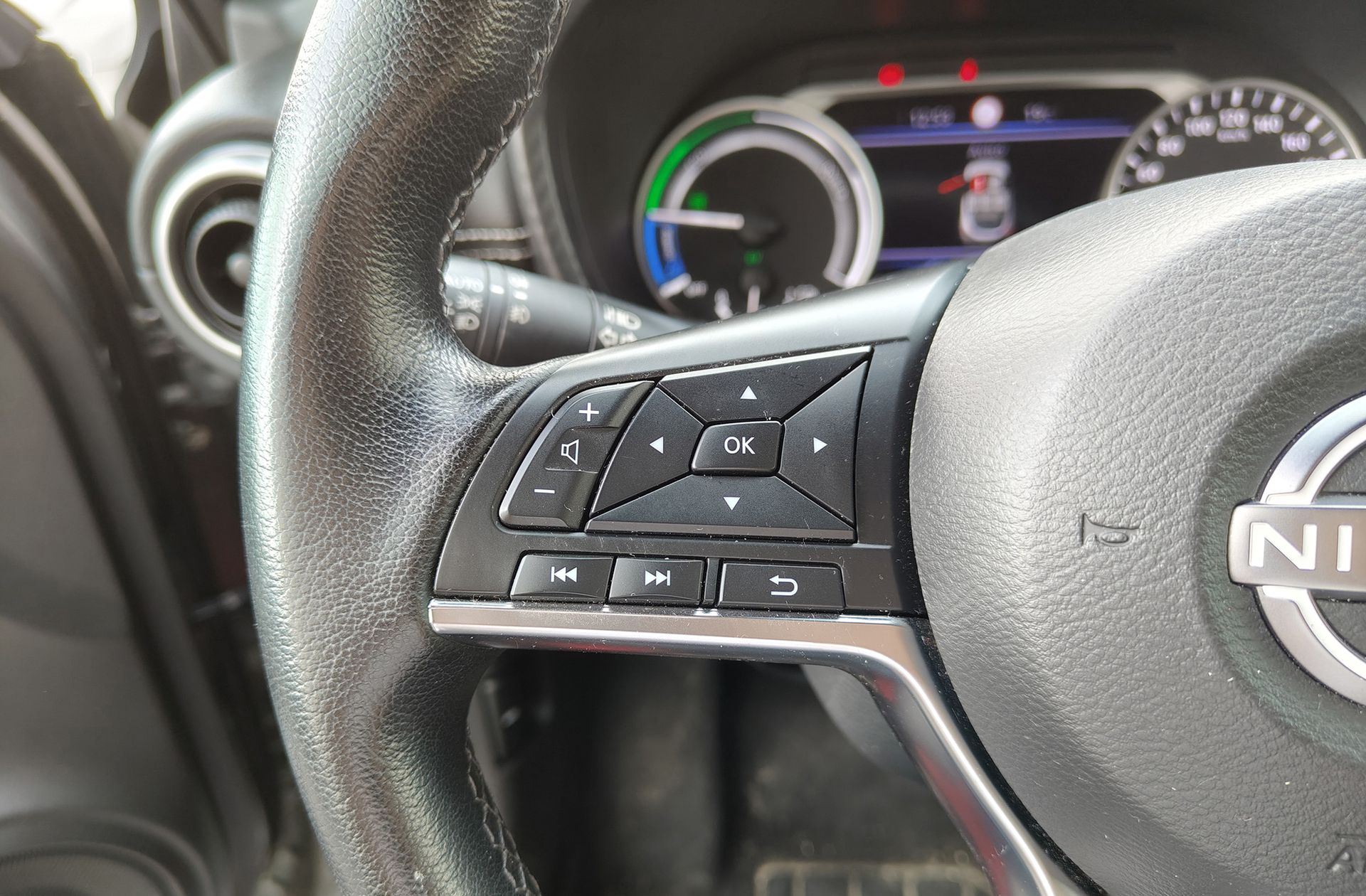 Nissan Juke 1.6 Hybrid N-Connecta - foto 23