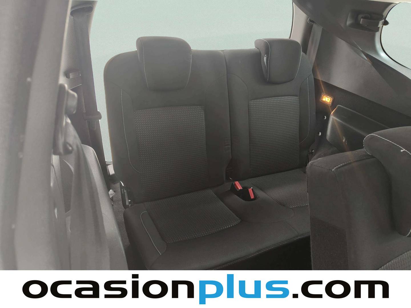 Foto asientos delanteros Dacia Lodgy Dacia Lodgy Laureate TCe (115 CV) 7 Plazas