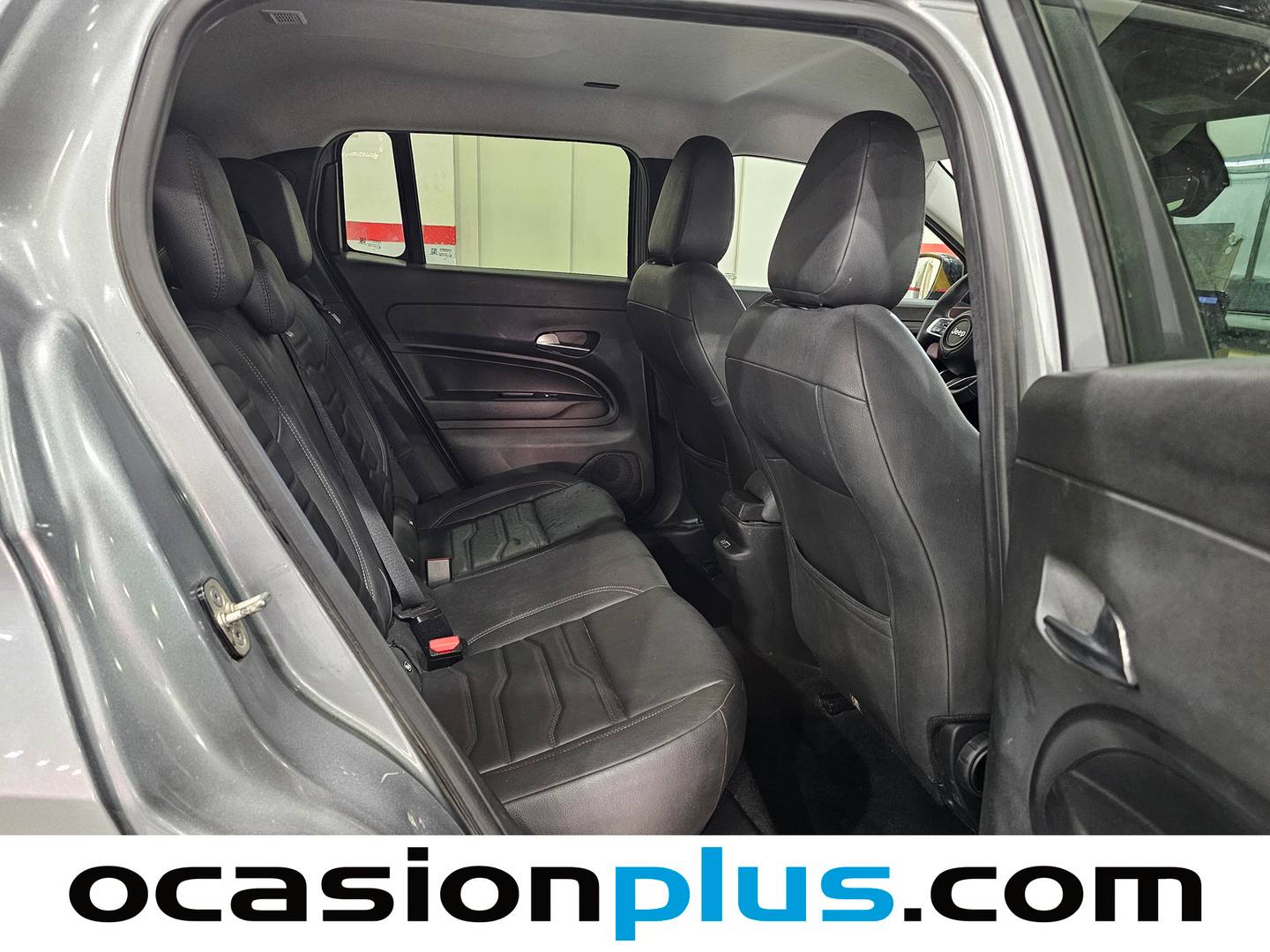 Foto Jeep Avenger Jeep Avenger 1.2 G Summit (100 CV)