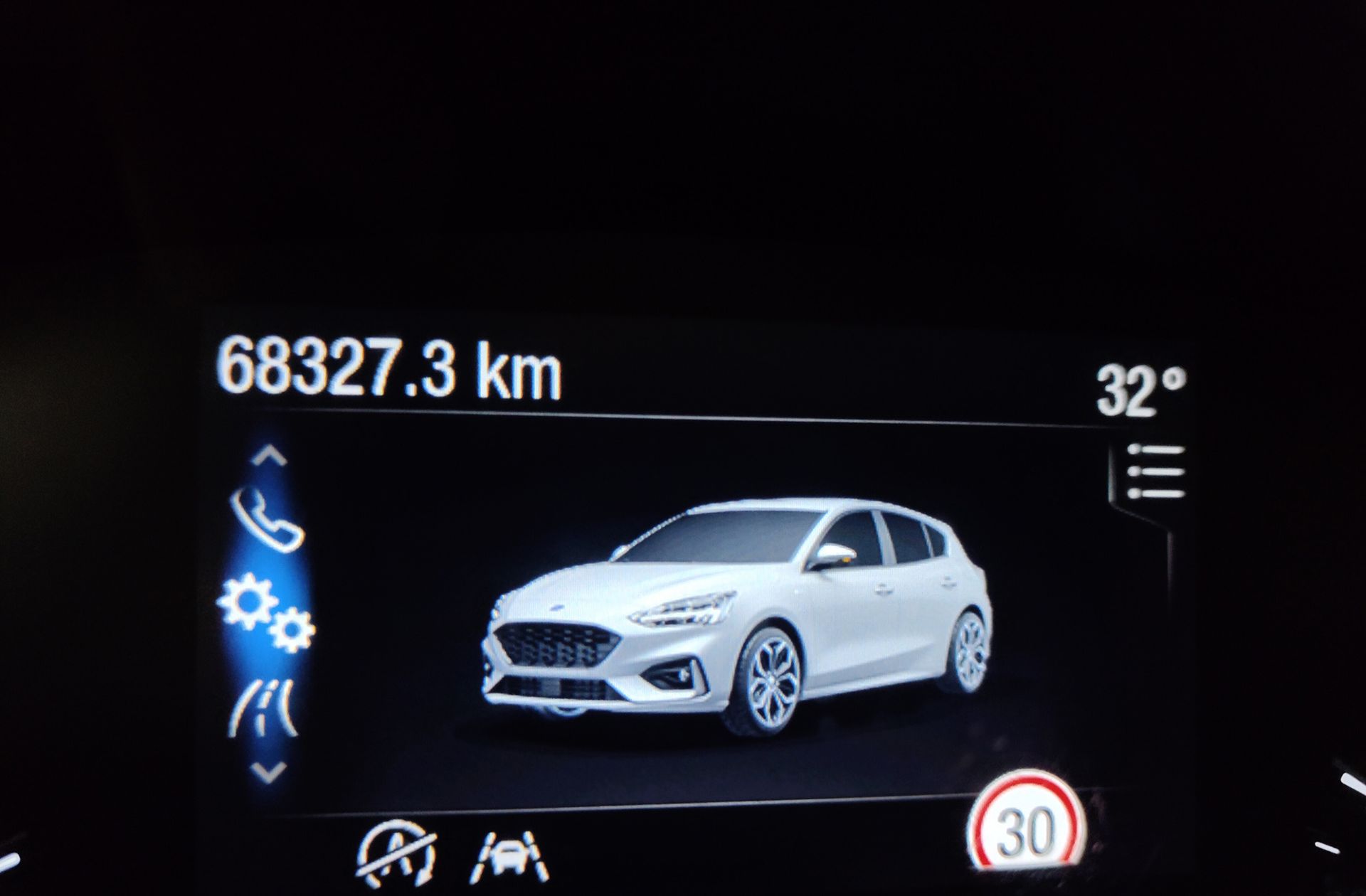 Ford Focus 1.5 EcoBlue ST-Line - foto 14