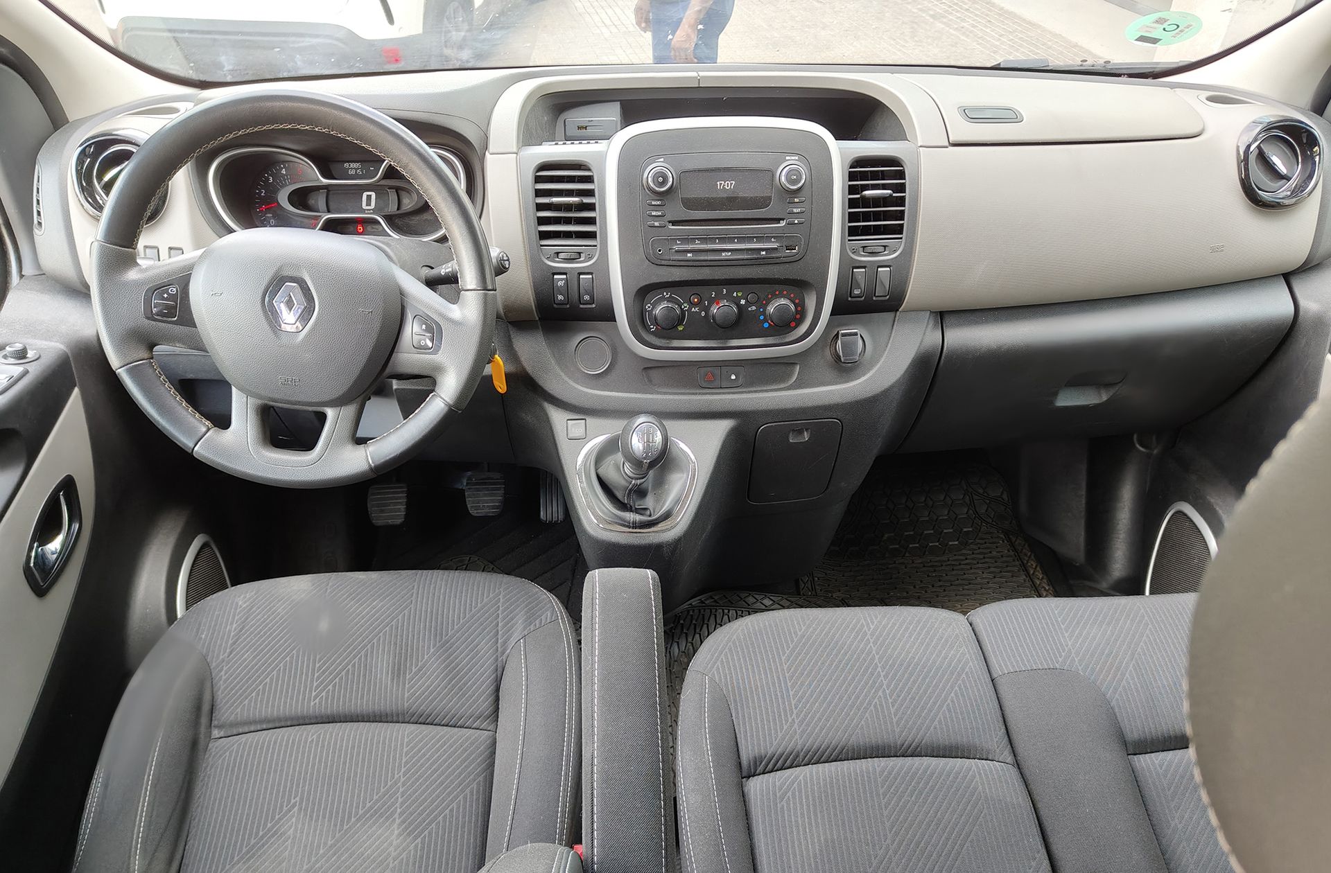 Renault Trafic Passenger Energy dCi 9 plazas - foto 7