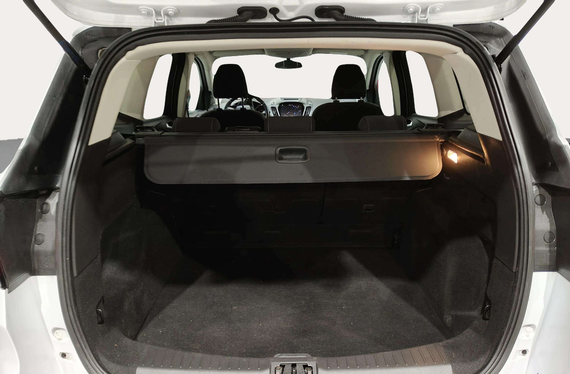 Ford Kuga 1.5 EcoBoost Trend+ 4x2 - foto 15