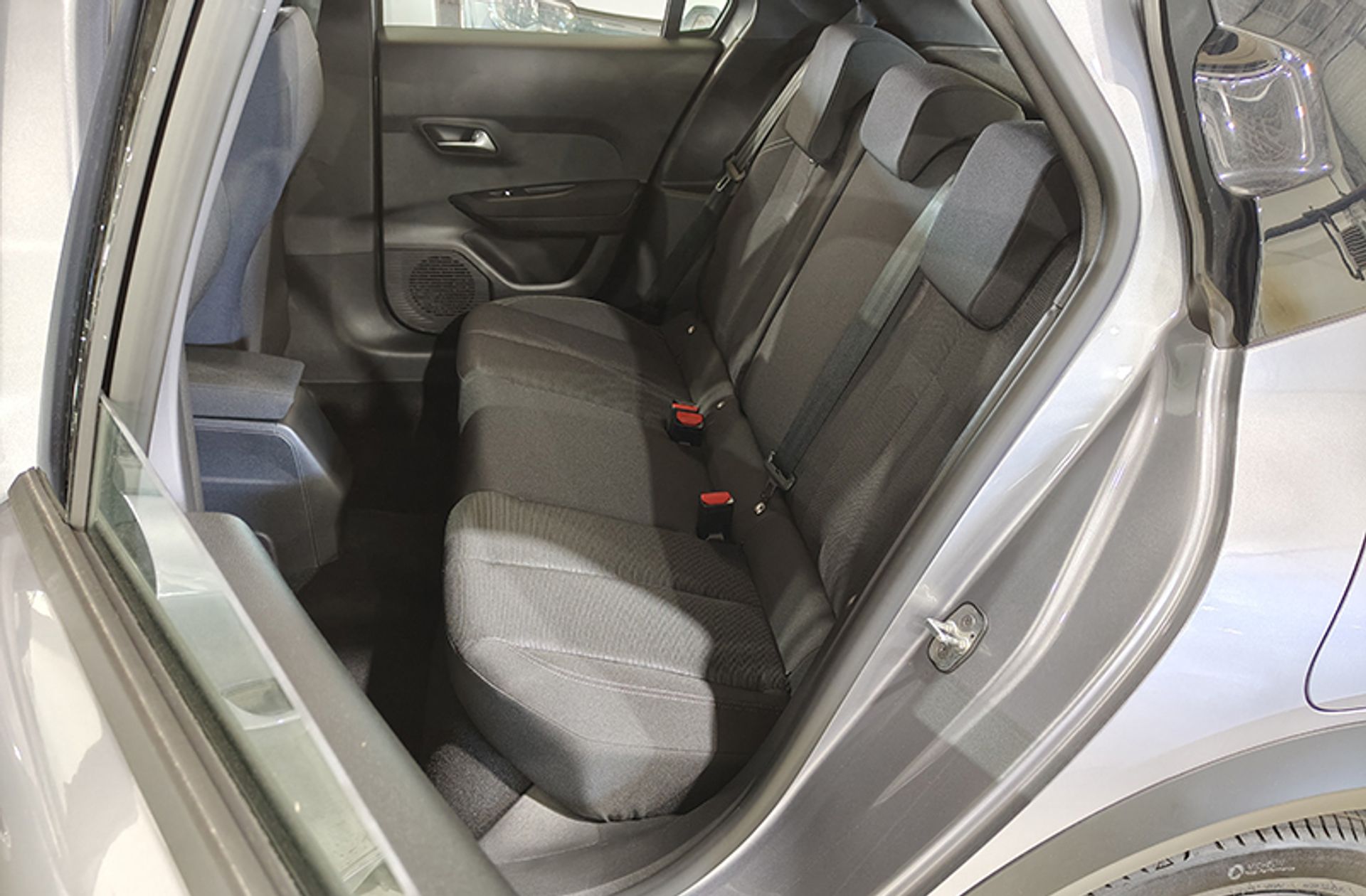Lancia Ypsilon Hybrid - foto 11