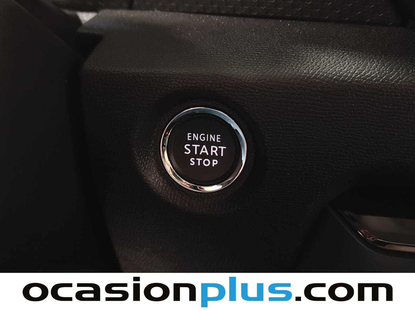 Foto Citroën C4 X Citroen C4 X 1.2 PureTech 130 S&S Shine EAT8 (131 CV)