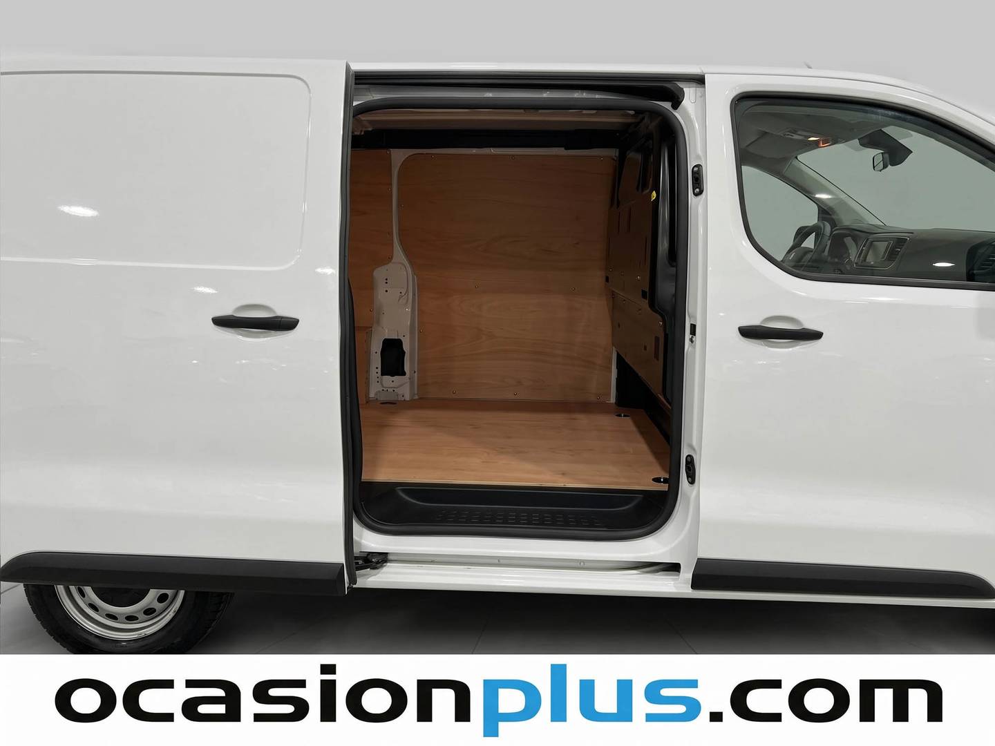 Fotos maletero Fiat Scudo Fiat Scudo Furgon 1.5 Bluehdi L2 (120 CV)