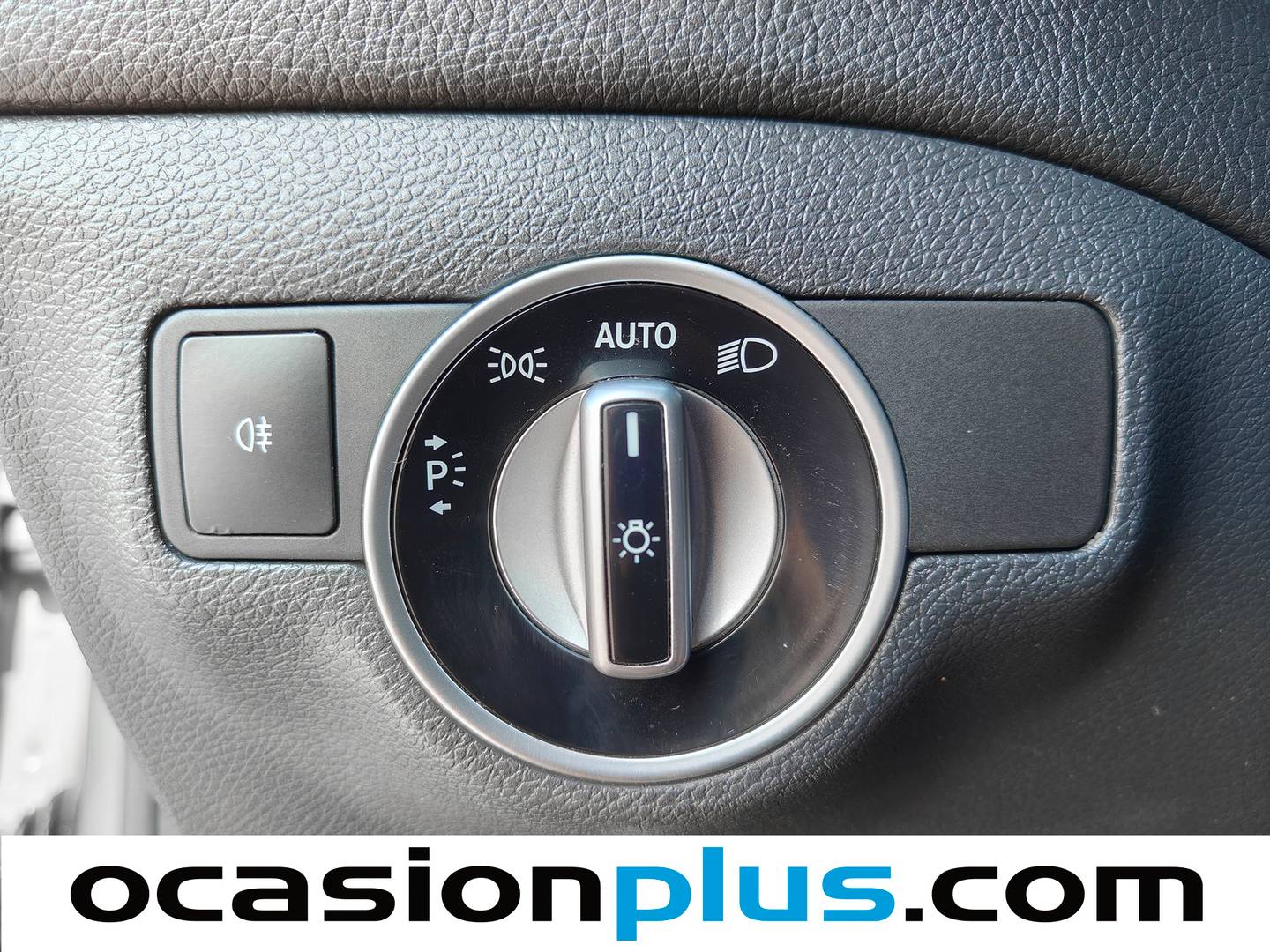 Mercedes CLA Mercedes CLA 180 Urban (122 CV) de segunda mano