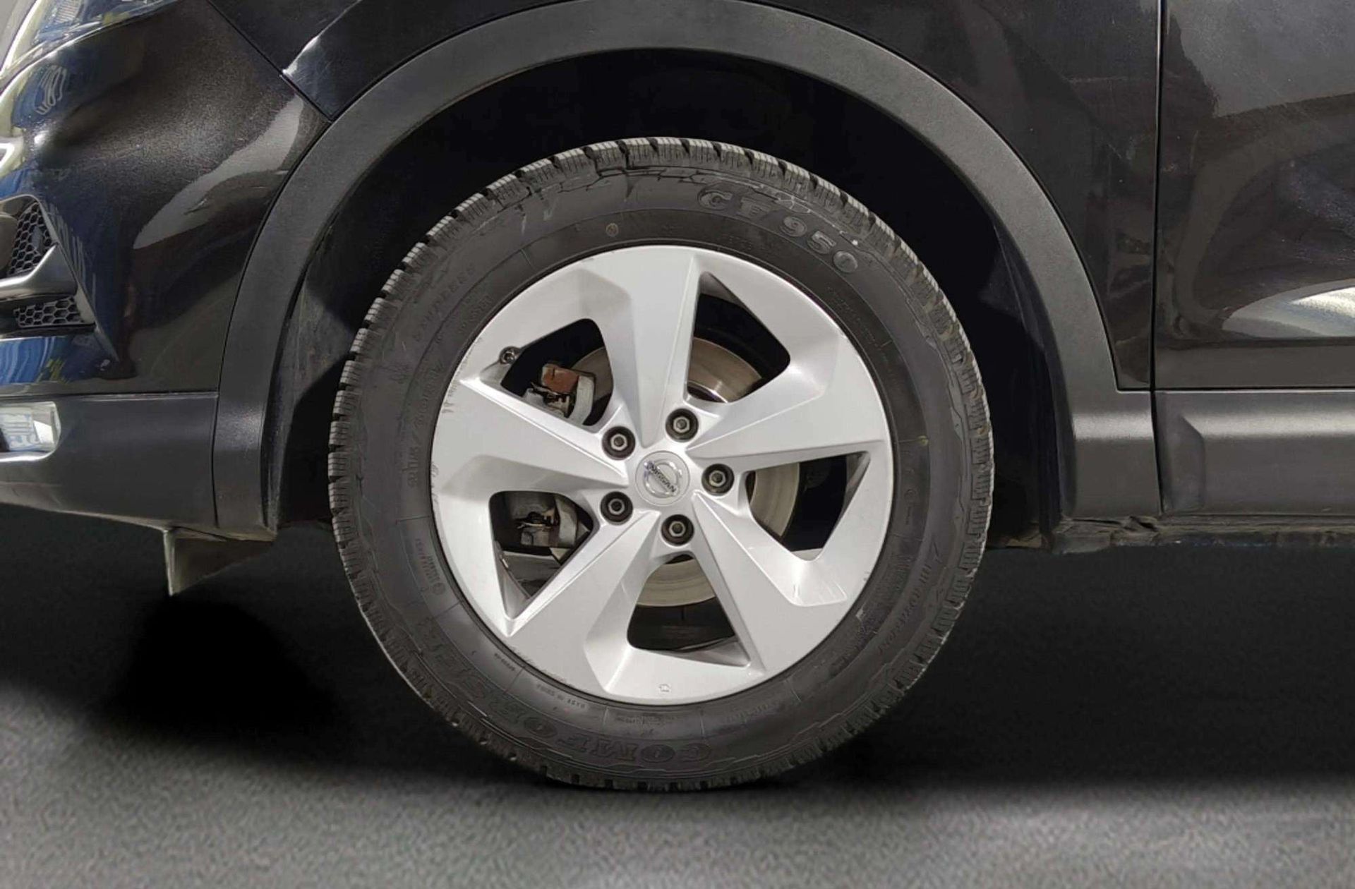 Nissan Qashqai DIG-T 115 Acenta 4x2 - foto 33