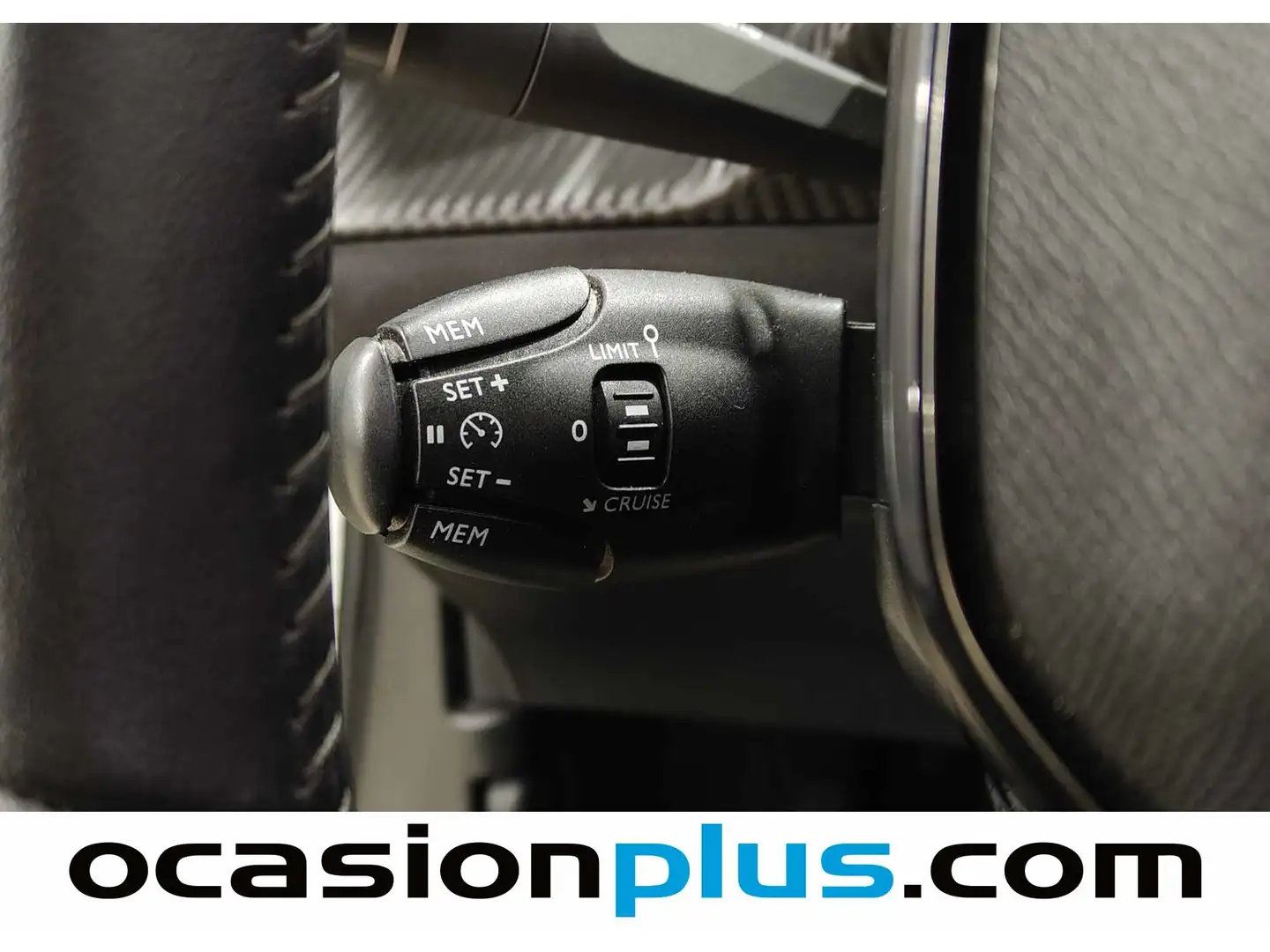 Foto Peugeot 2008 Peugeot 2008 PureTech 100 S&S Allure (100 CV)