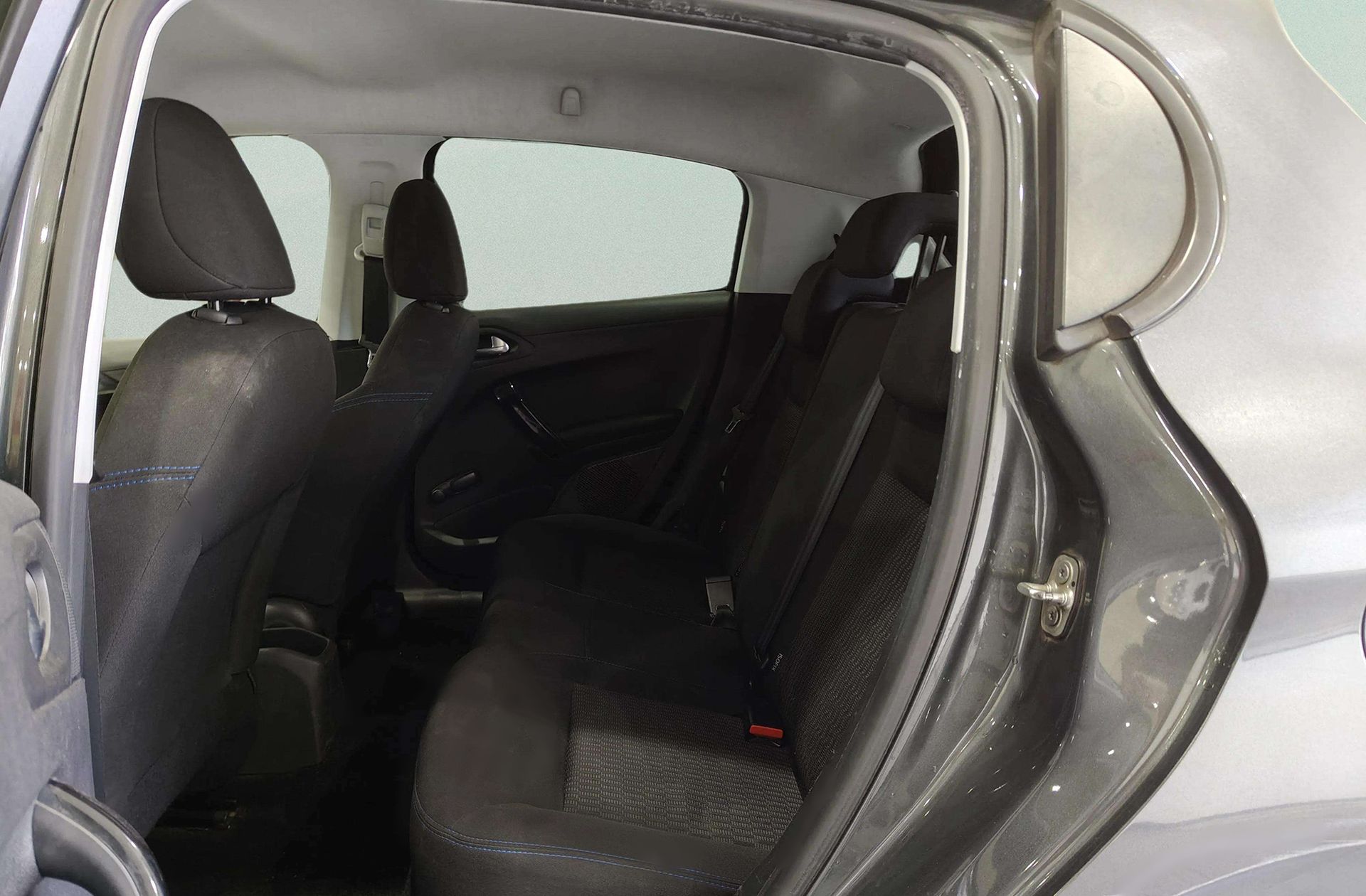 Peugeot 208 PureTech 82 Style - foto 12