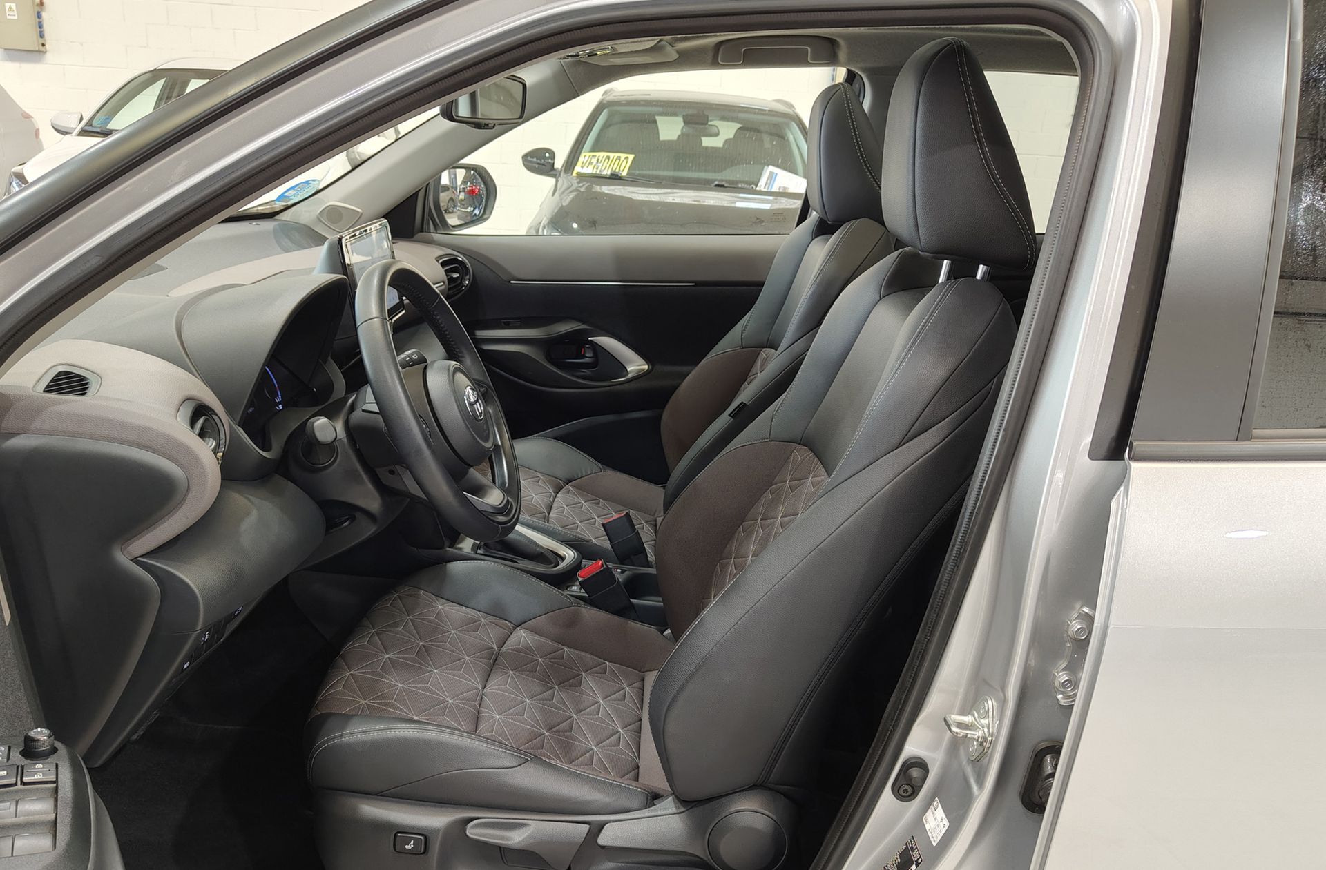 Toyota Yaris Cross 120H Style - foto 13