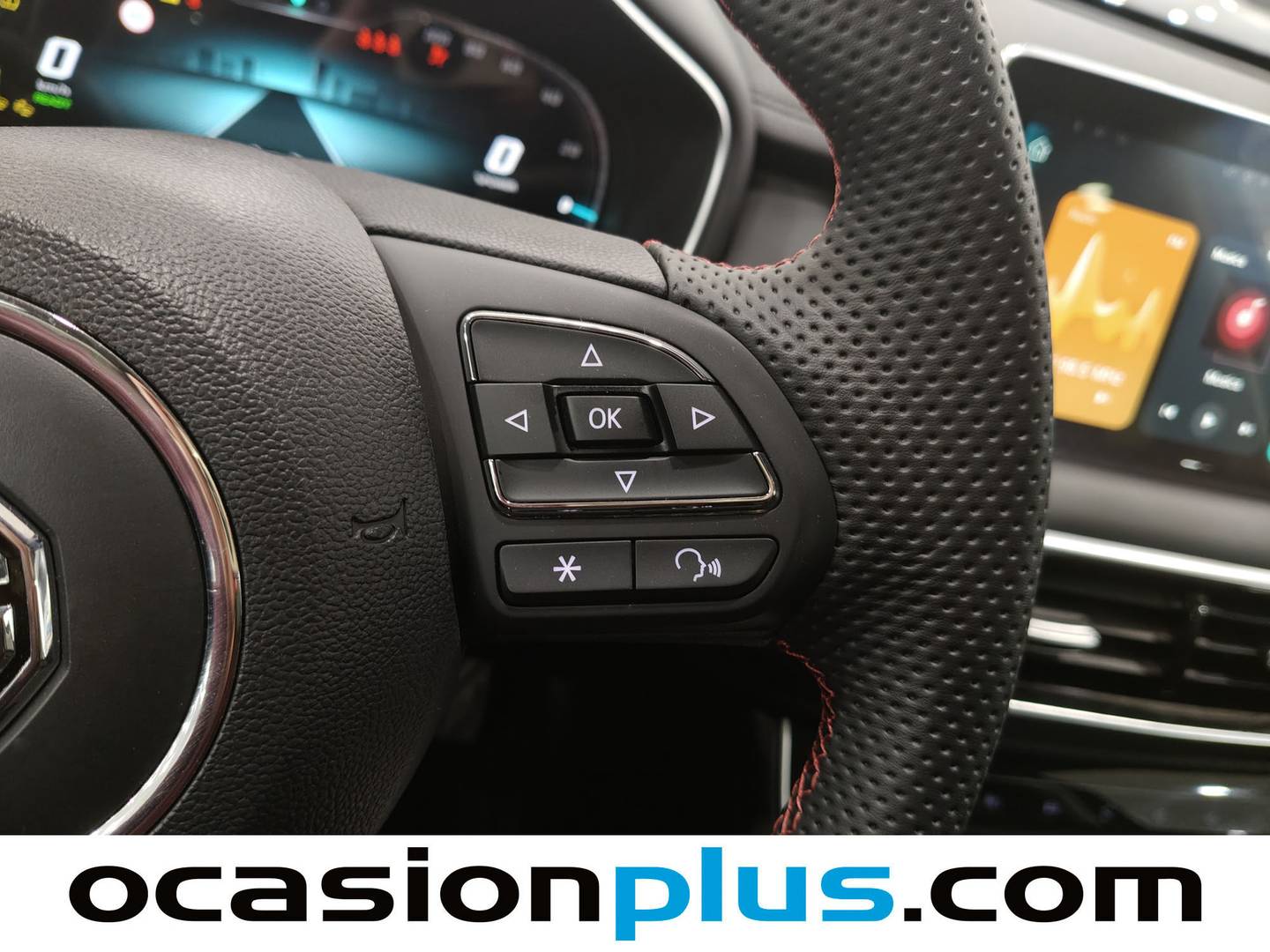 Foto MG eHS MG eHS 1.5 T-GDI PHEV Luxury (258 CV)