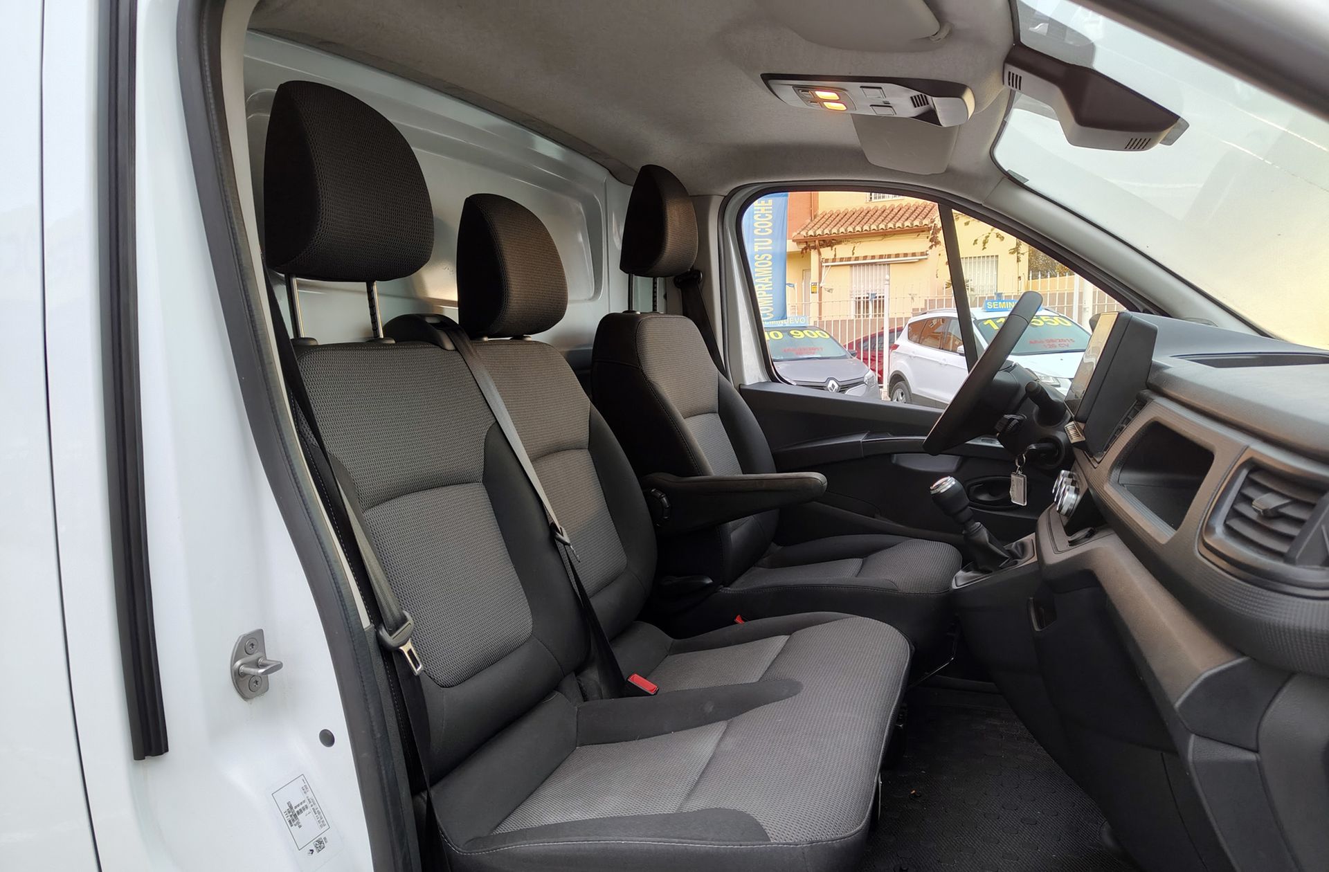 Renault Trafic Furgon L1H1 Blue dCi - foto 16