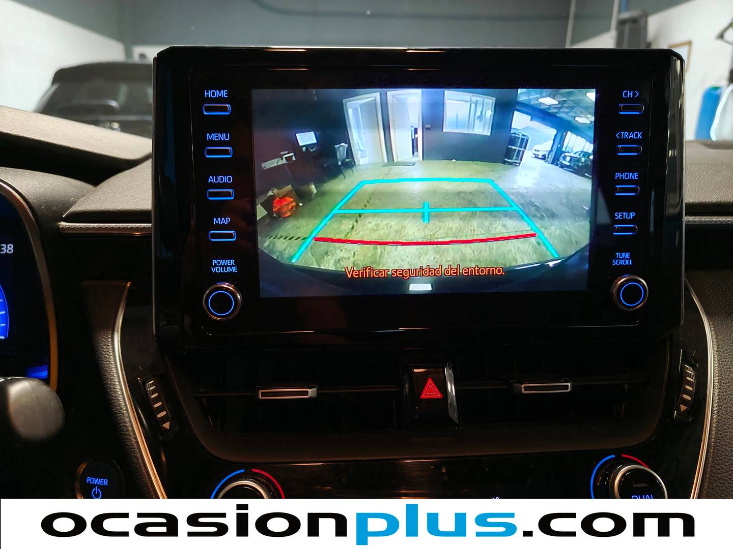 Equipamiento del Toyota Corolla Toyota Corolla 1.8 125 Híbrido Feel! E-CVT (122 CV)