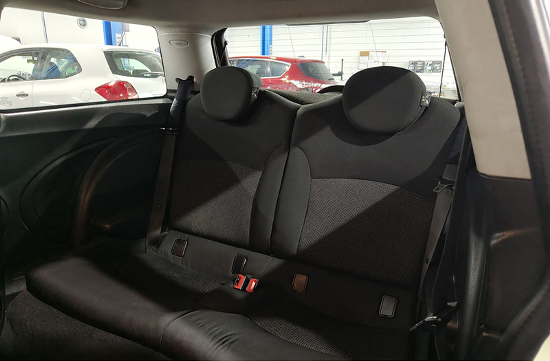 MINI Cooper One - foto 10