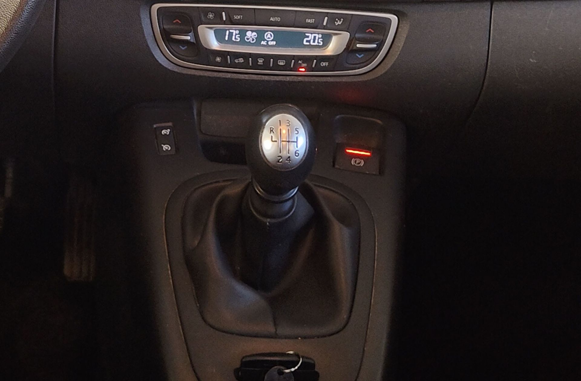 Renault Scénic dCi 95 Expression - foto 5