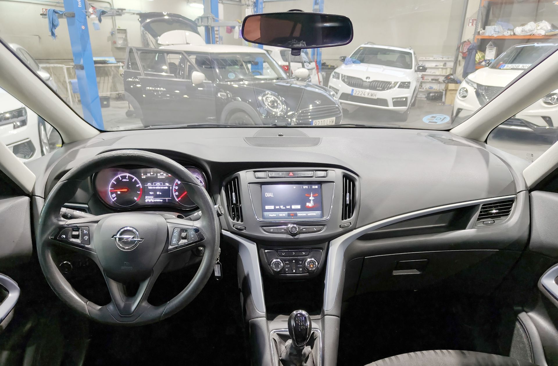 Opel Zafira 1.4 T Expression - foto 7