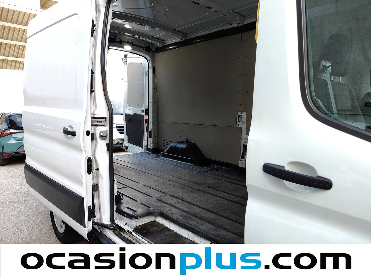 Ford Transit Ford Transit Furgon 350 L3H2 Trend RWD (130 CV) al mejor precio
