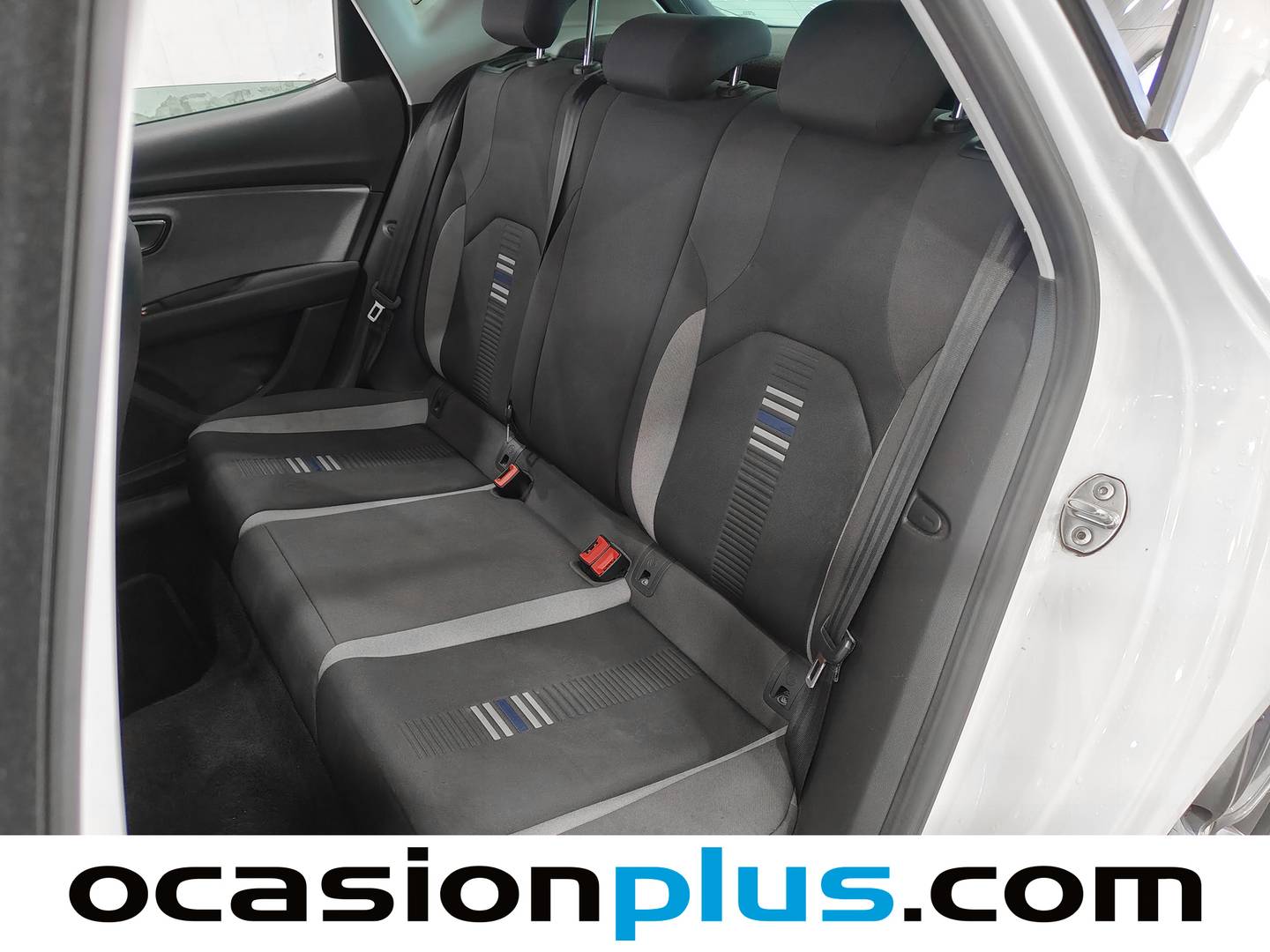 Foto asientos traseros Seat León Seat León 1.6 TDI S&S Style Visio Edition (115 CV)
