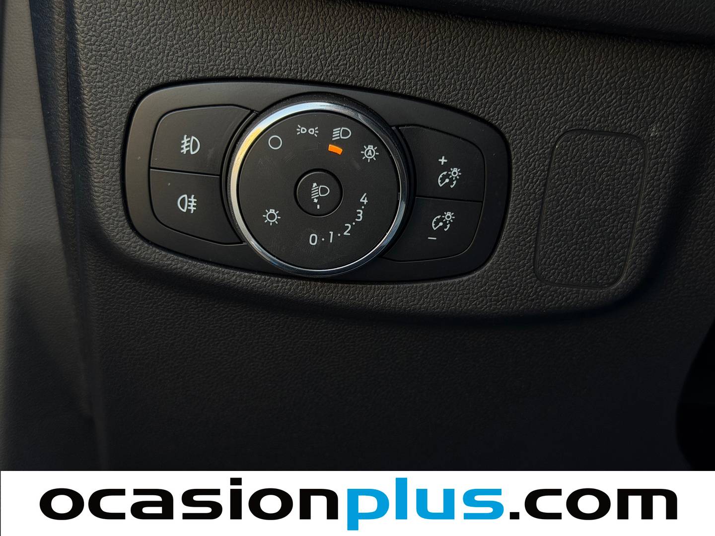 Paquetes del Ford Focus Ford Focus 1.0 Ecoboost MHEV ST-Line X Auto (155 CV)