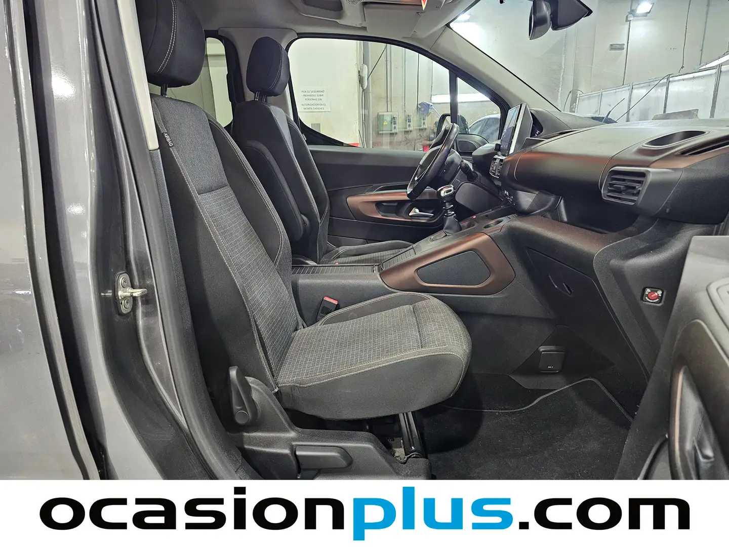 Foto Peugeot Rifter Peugeot Rifter BlueHDi 130 GT Line Standard  (130 CV) 7 PLAZAS