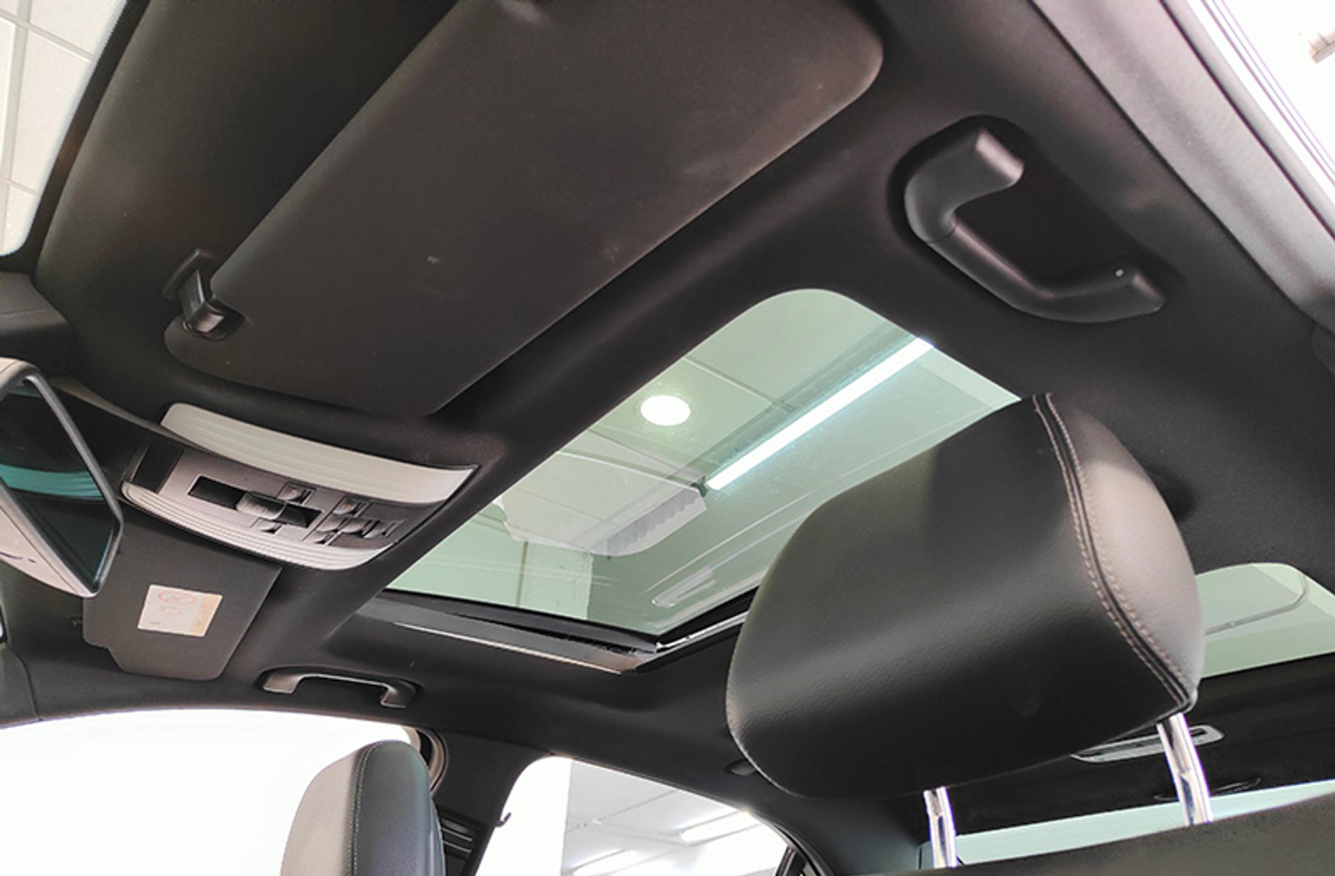 Mercedes-Benz Clase E E 300 BlueTEC Hybrid Avantgarde - foto 6