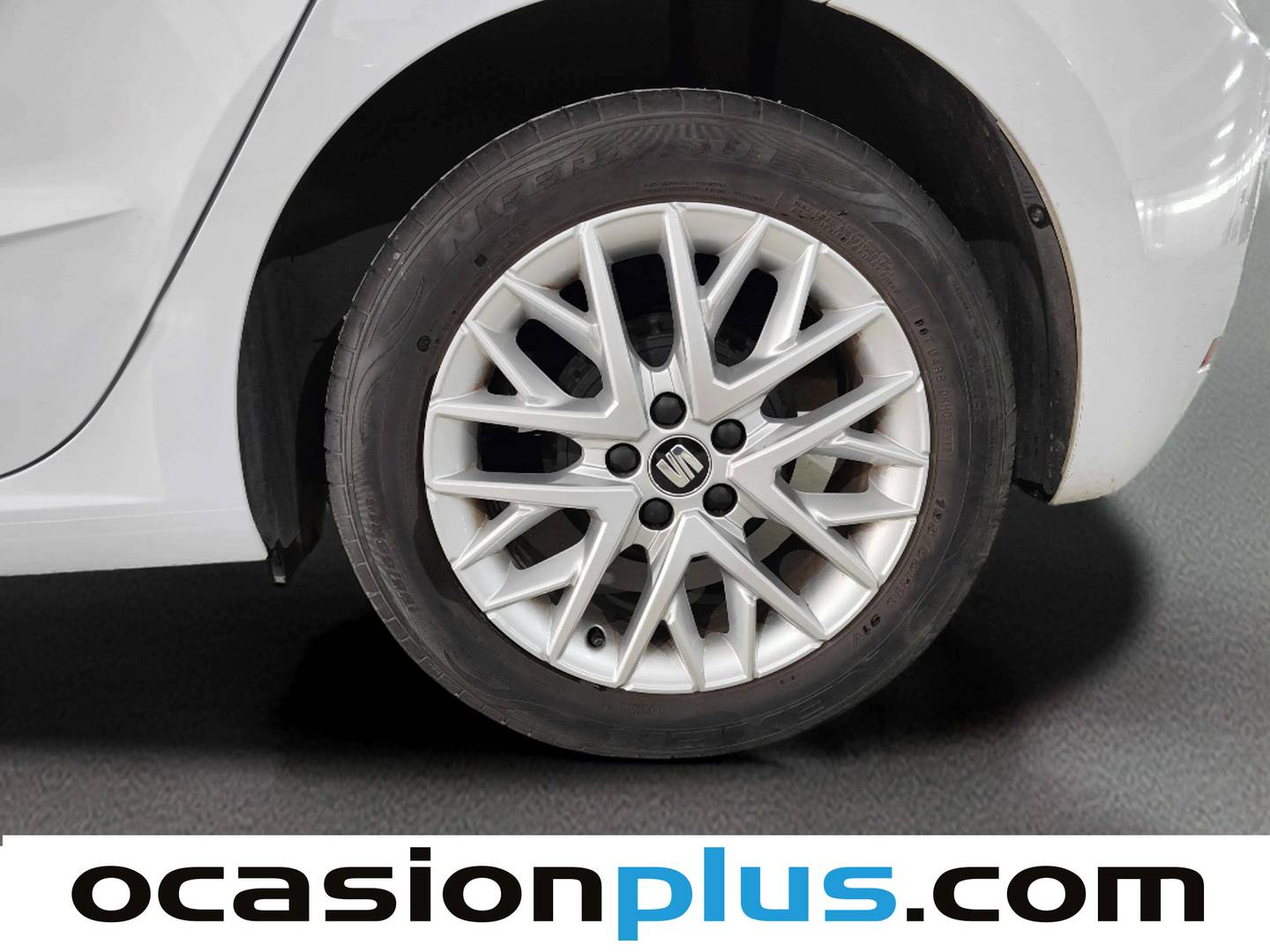 Foto Seat Ibiza SEAT Ibiza 1.0 MPI Style Plus (80 CV)