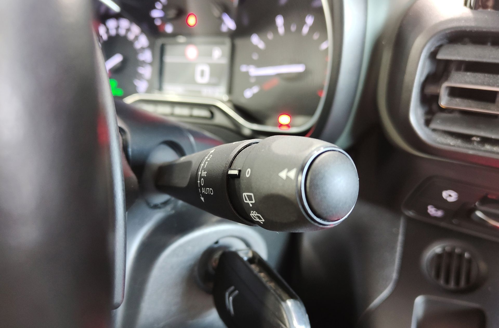 Citroën Berlingo BlueHDi 130 Talla M Shine EAT8 - foto 36