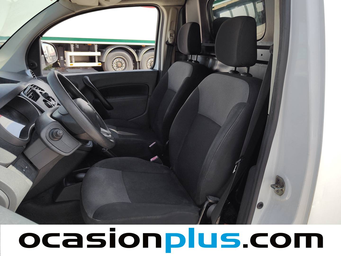 Foto asientos delanteros Renault Kangoo Furgón Renault Kangoo Furgon Profesional dCi (75 CV)