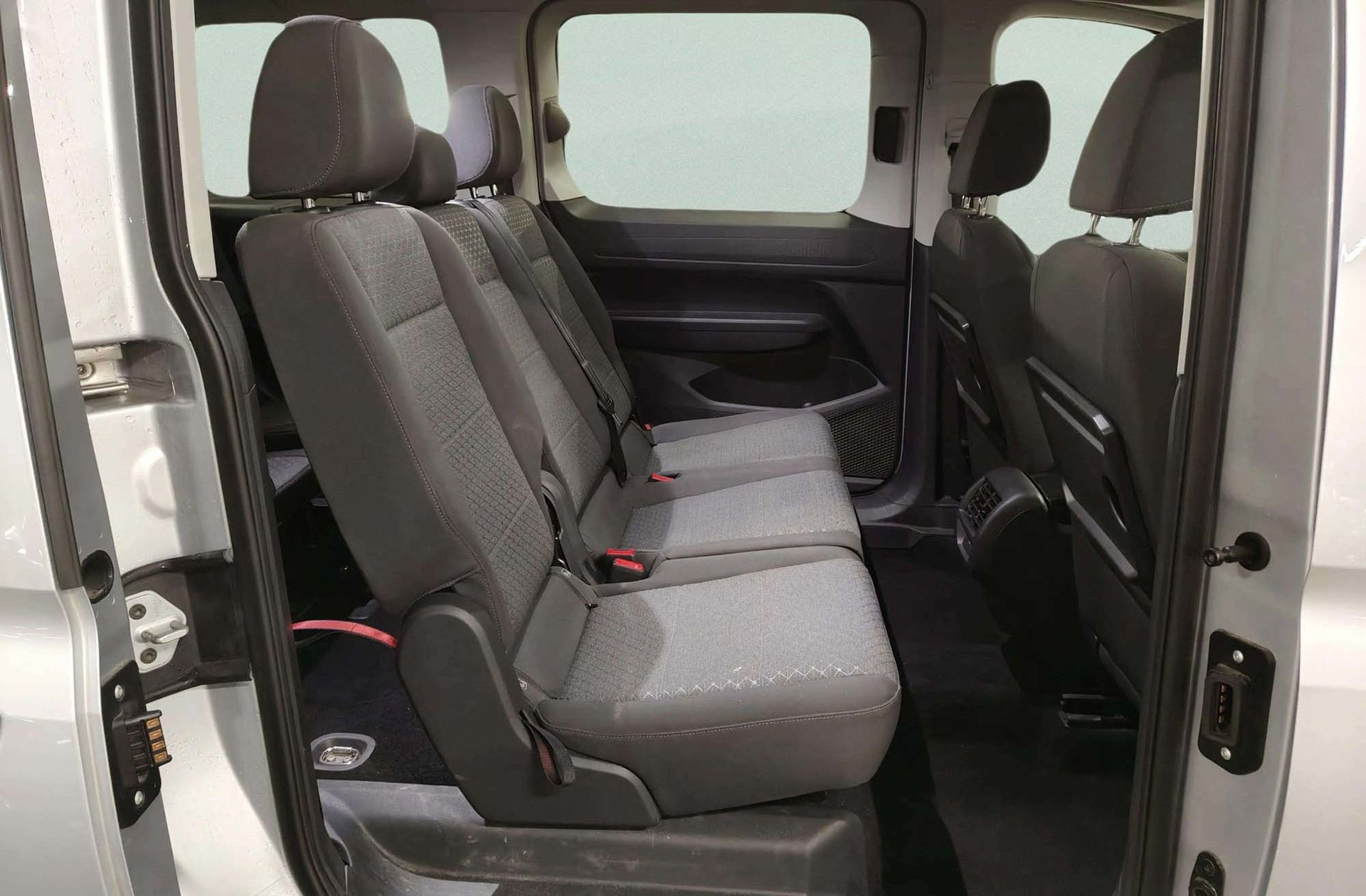 Ford Grand Tourneo Connect 2.0 EcoBlue Titanium 7 plazas - foto 19
