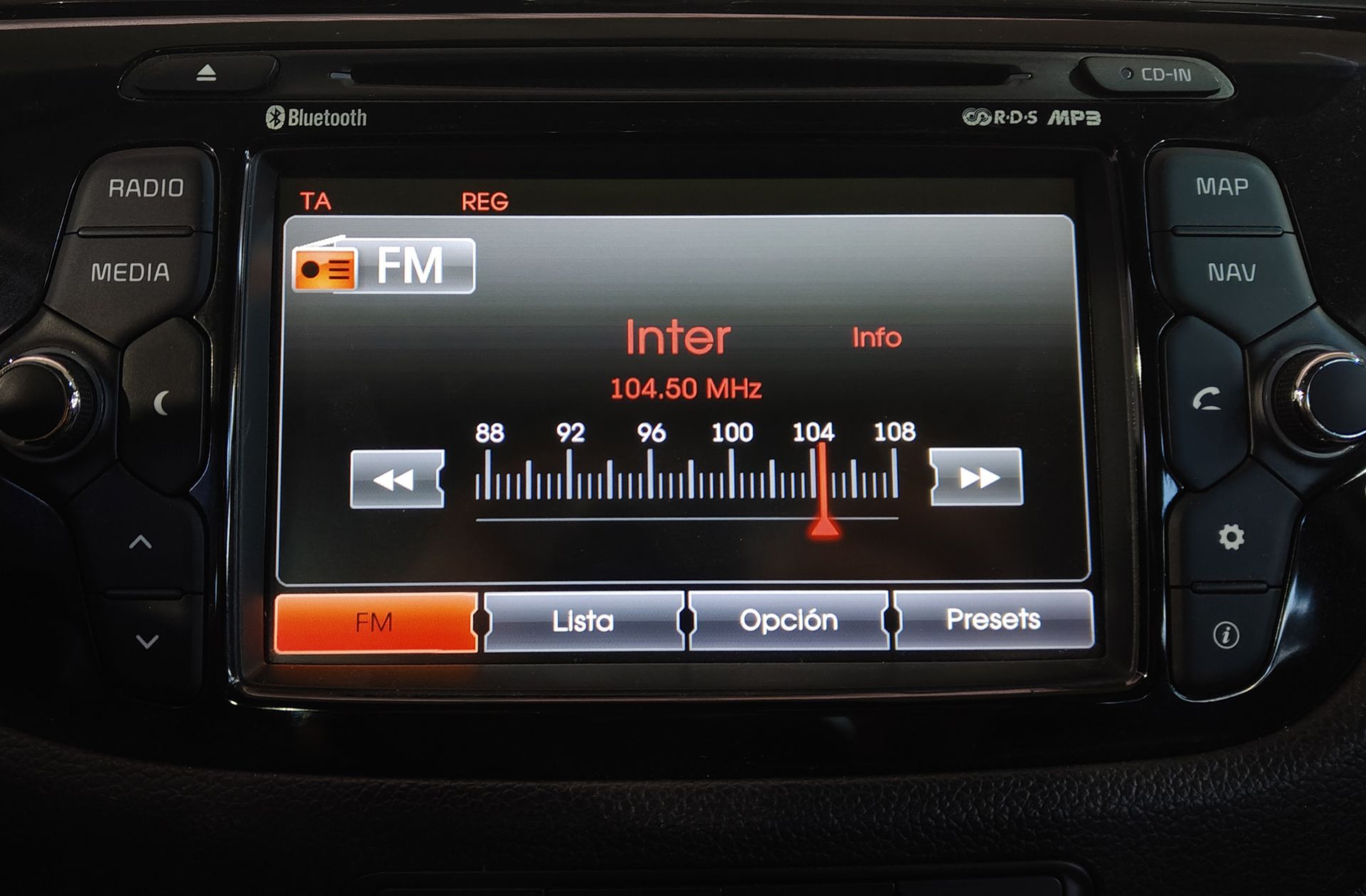 Kia Ceed 1.6 CRDi VGT Eco-Dynamics x-Tech - foto 27